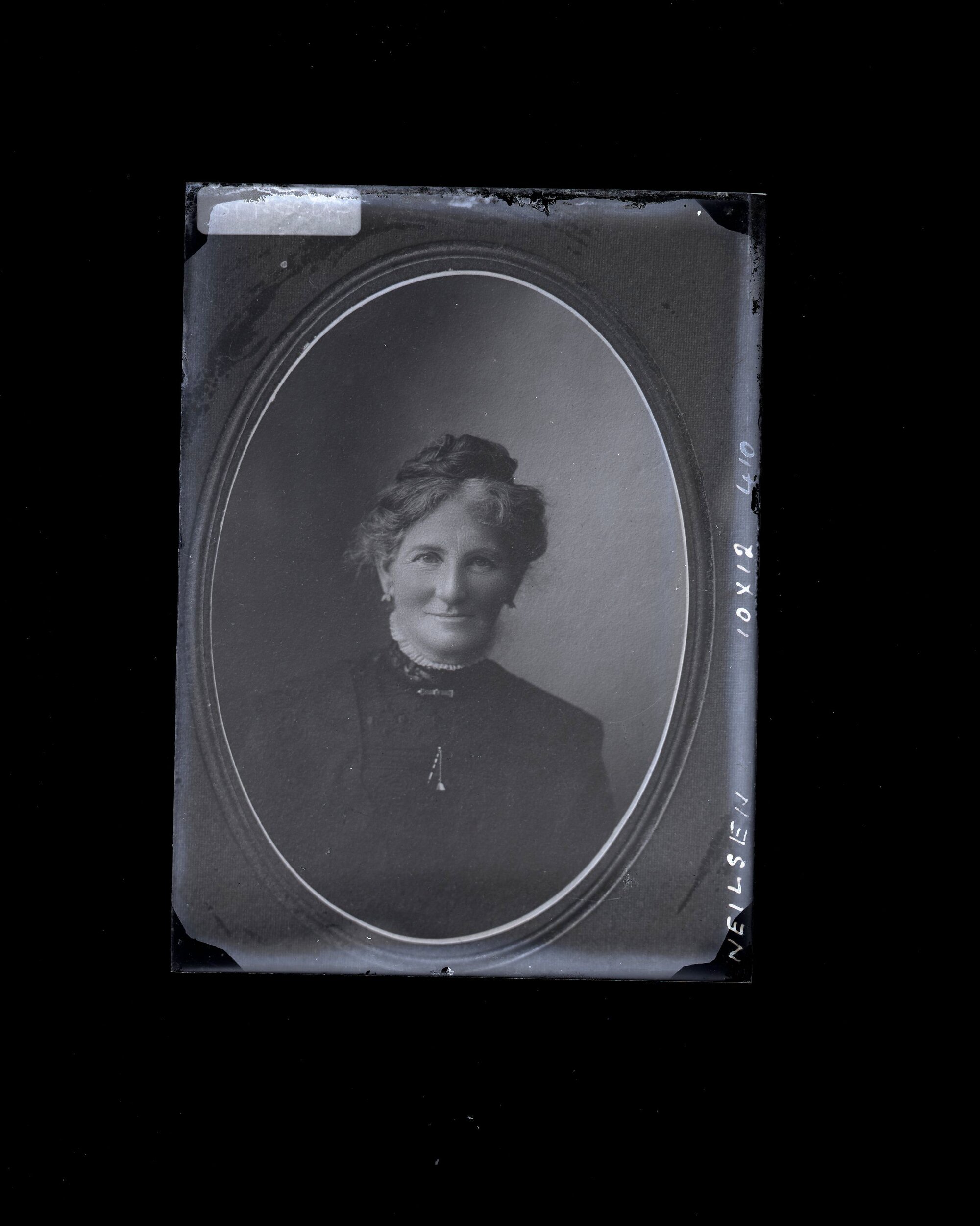 Woman - Neilsen