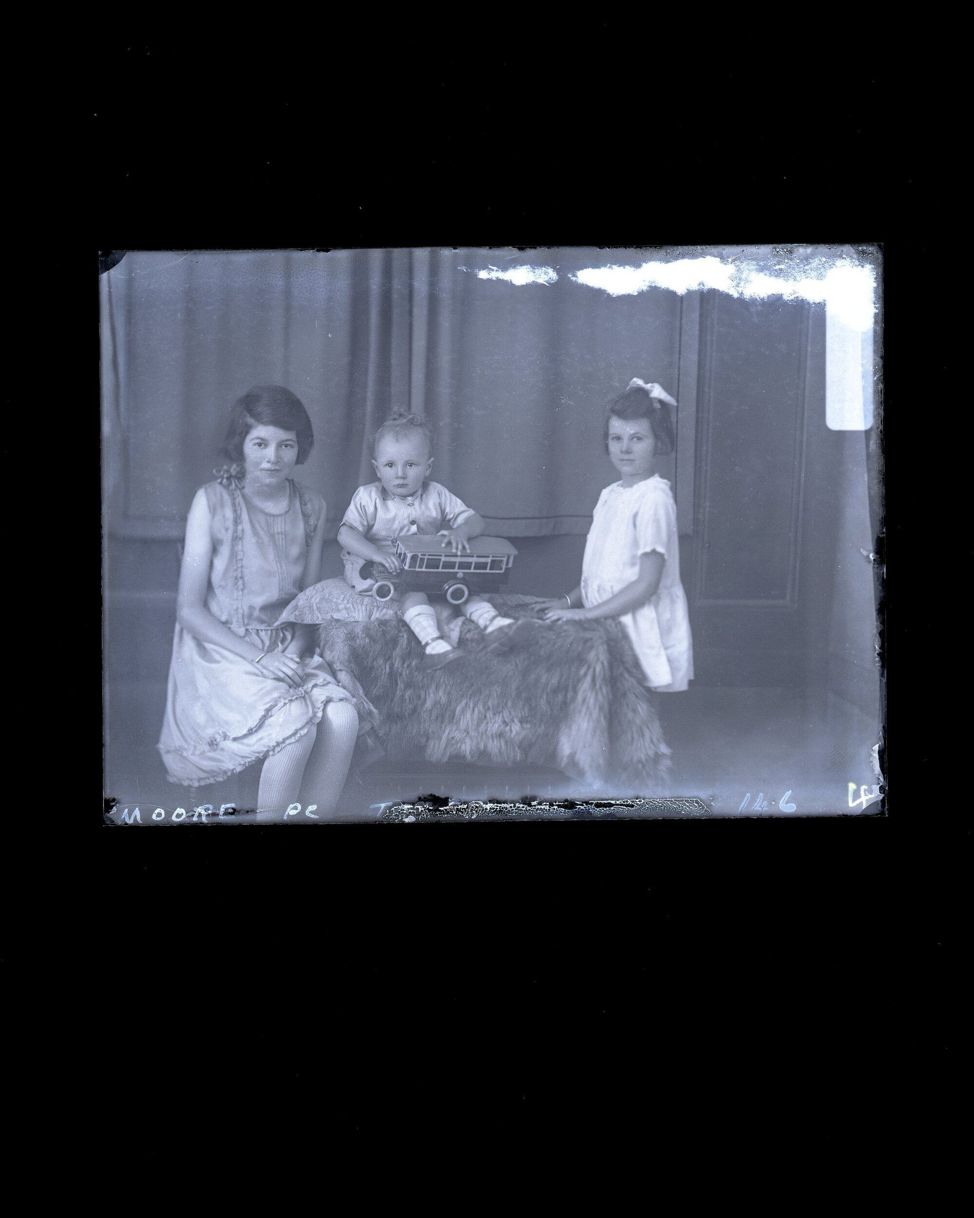 Siblings - Moore