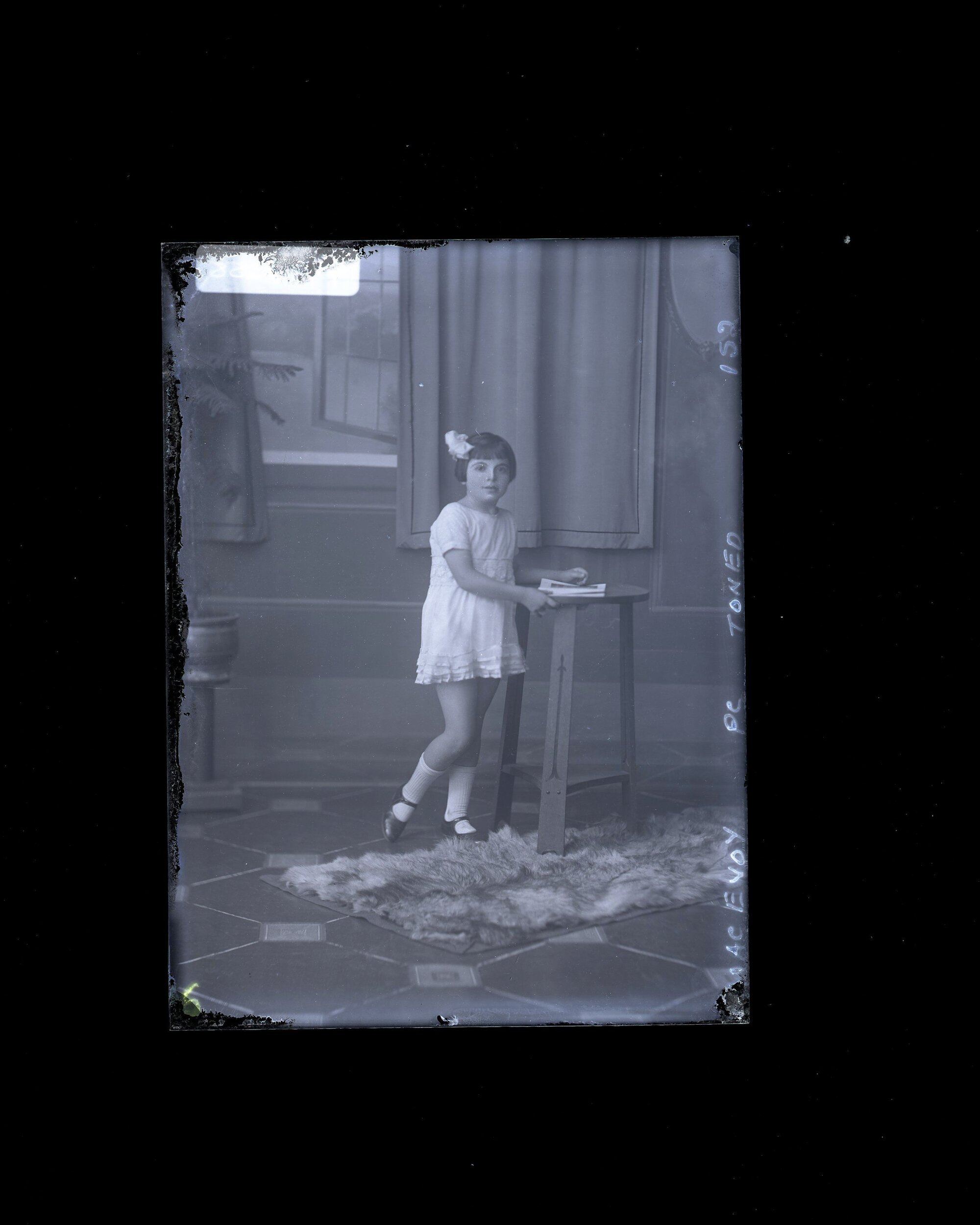 Girl - Macevoy