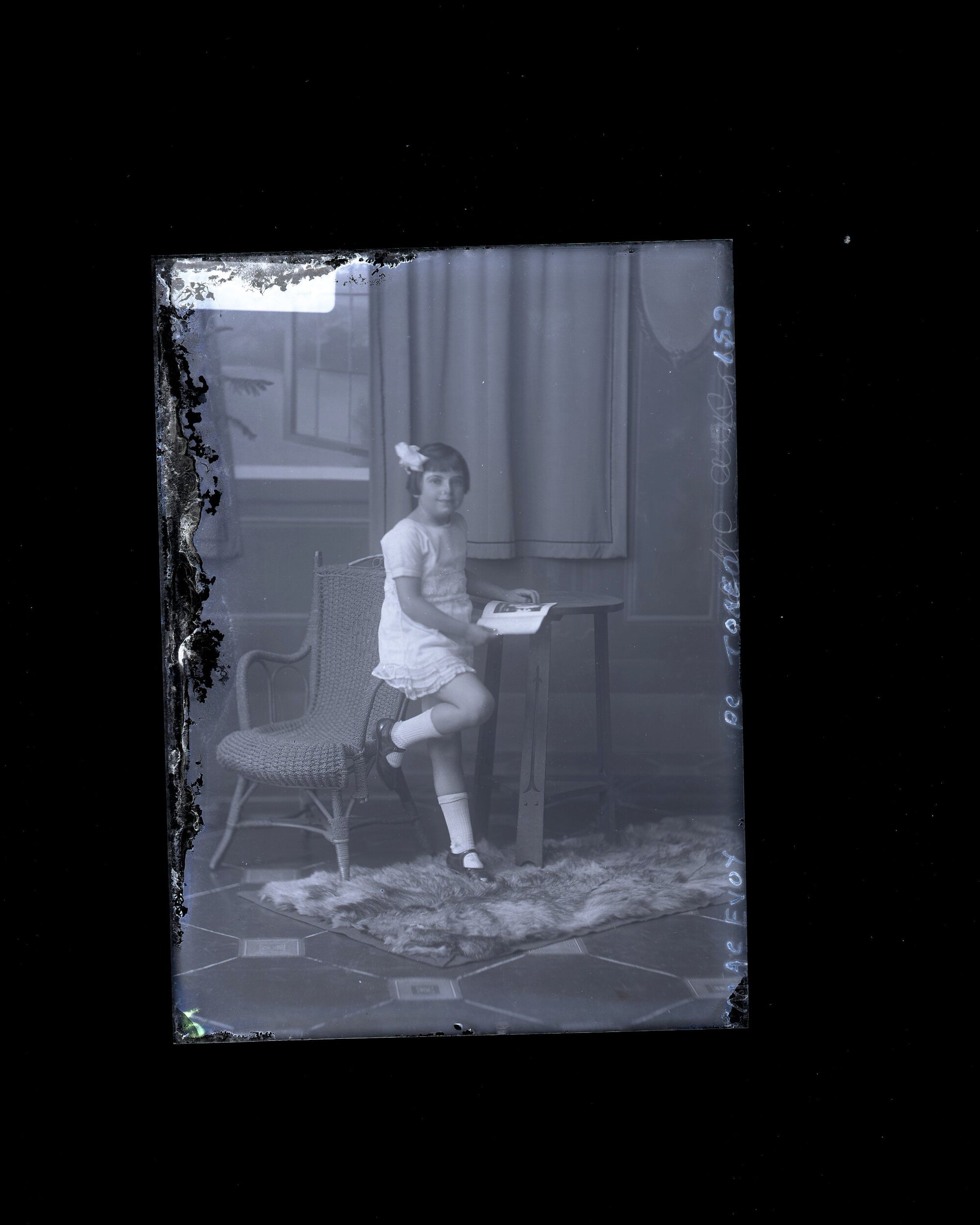 Girl - Macevoy