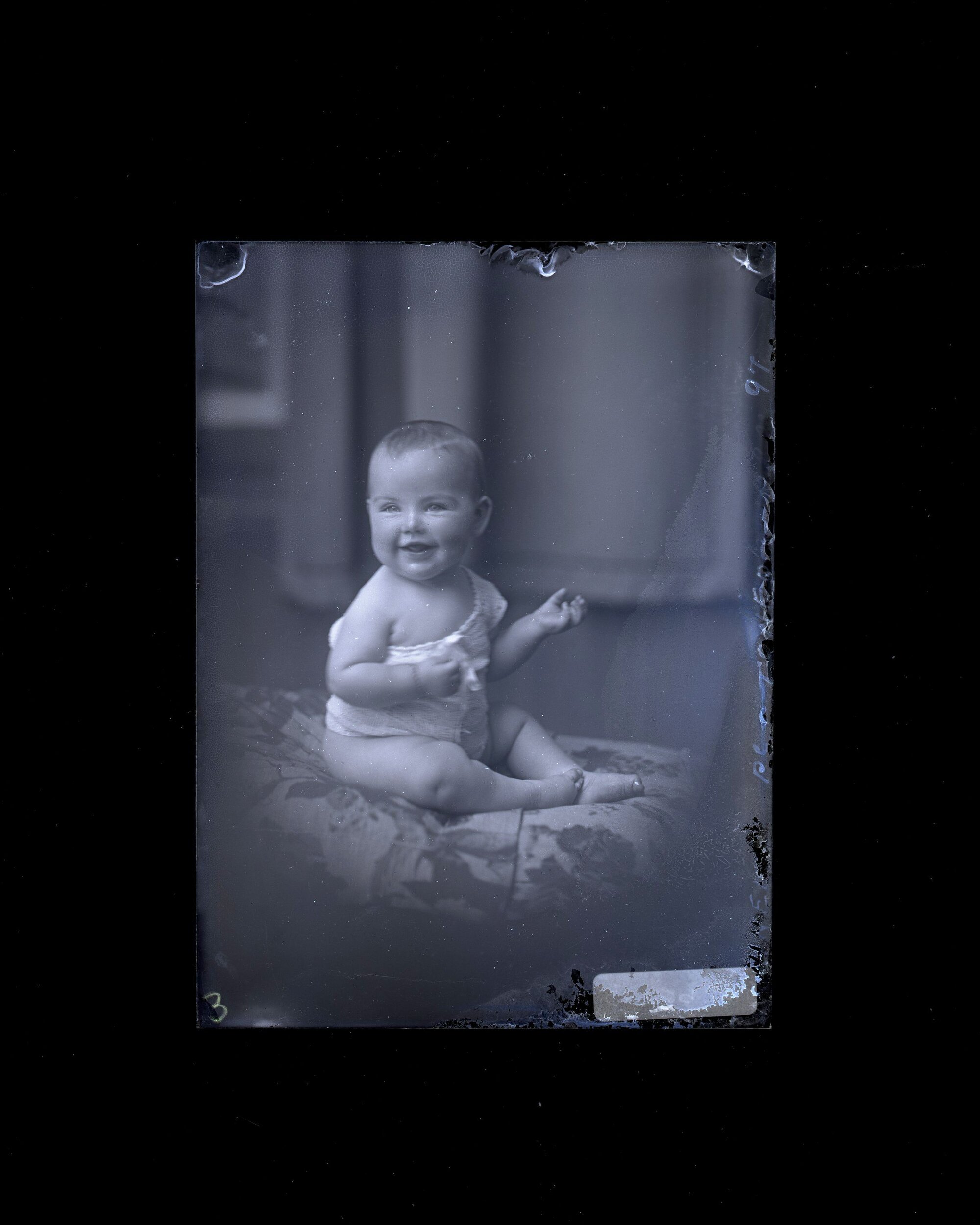 Infant - No Name