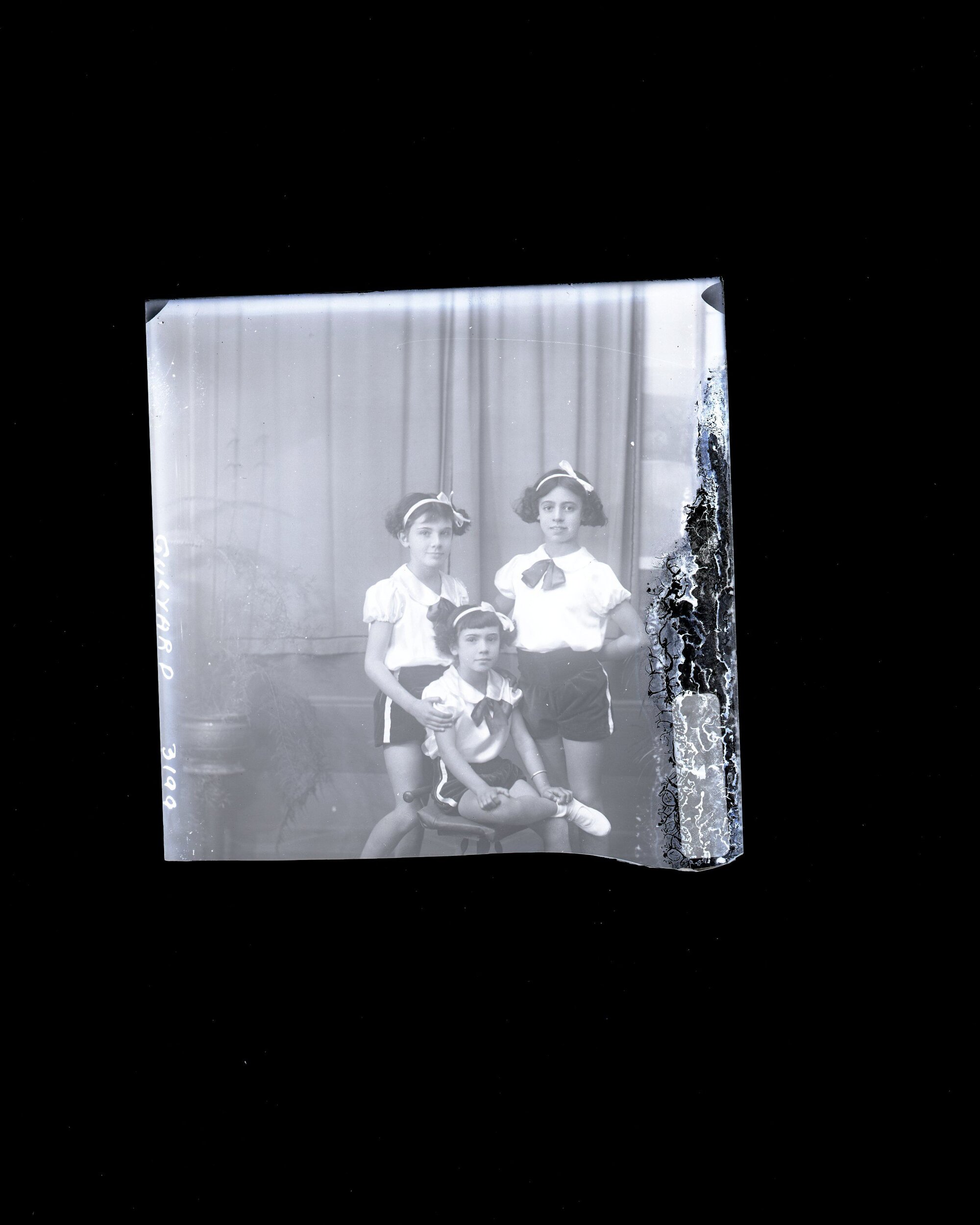 Three Girls - Gulyard