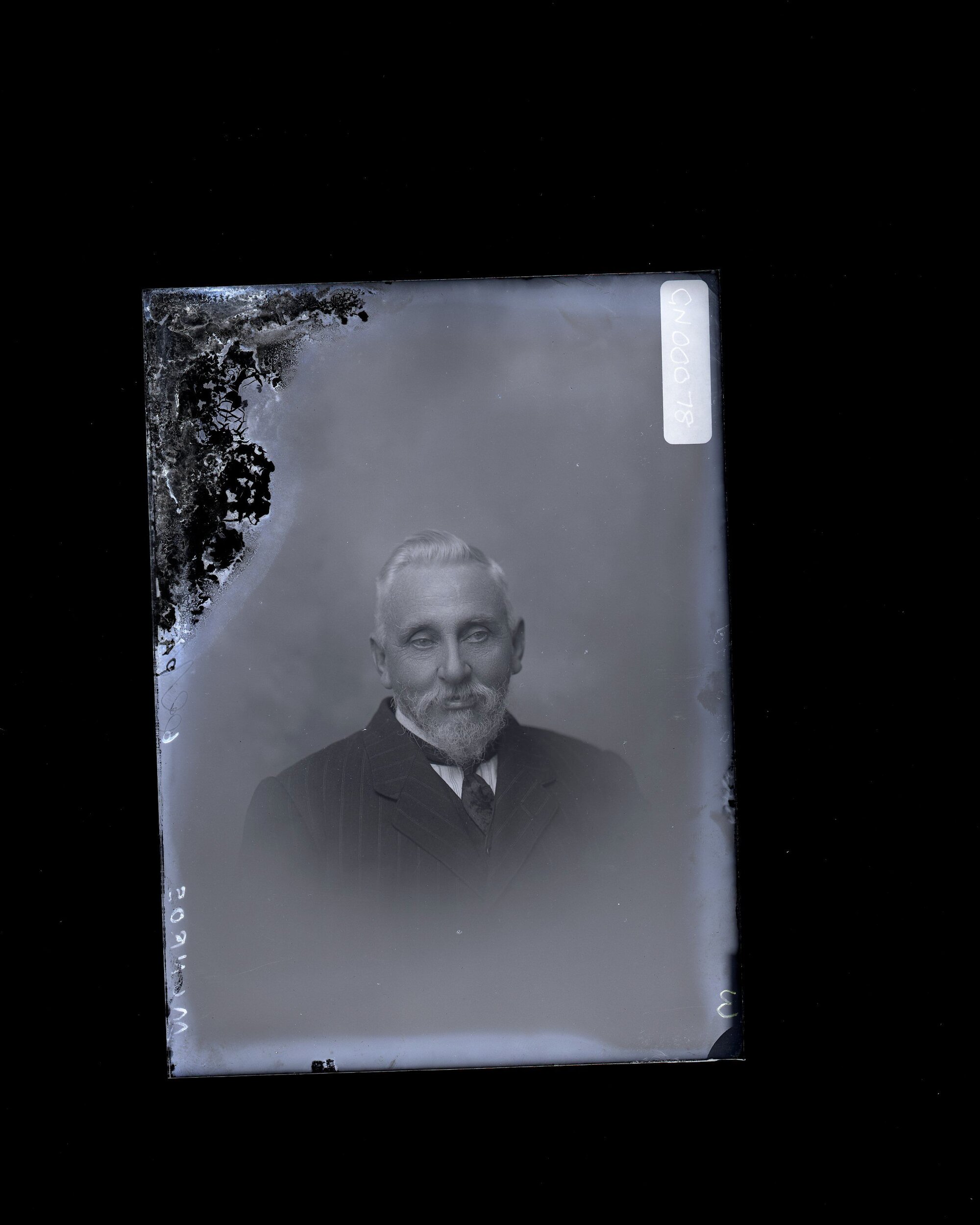 Male - Munroe