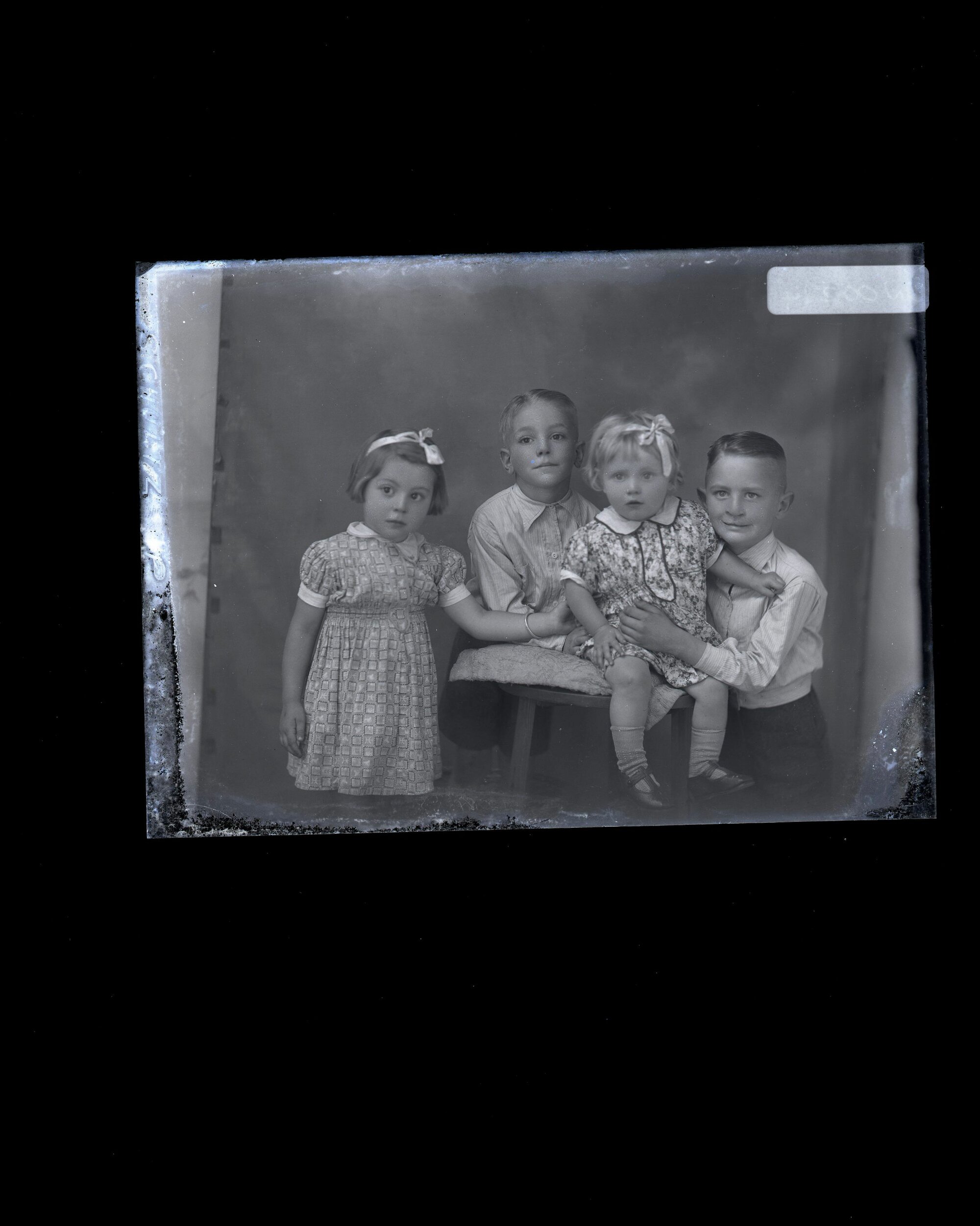 Four Children - Schultz