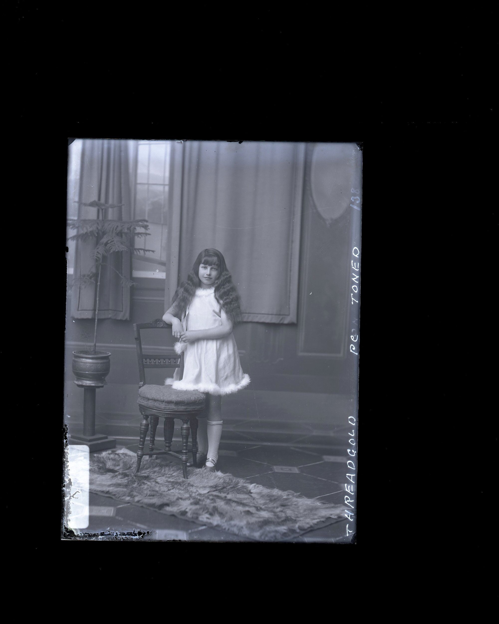 Girl - Threadgold