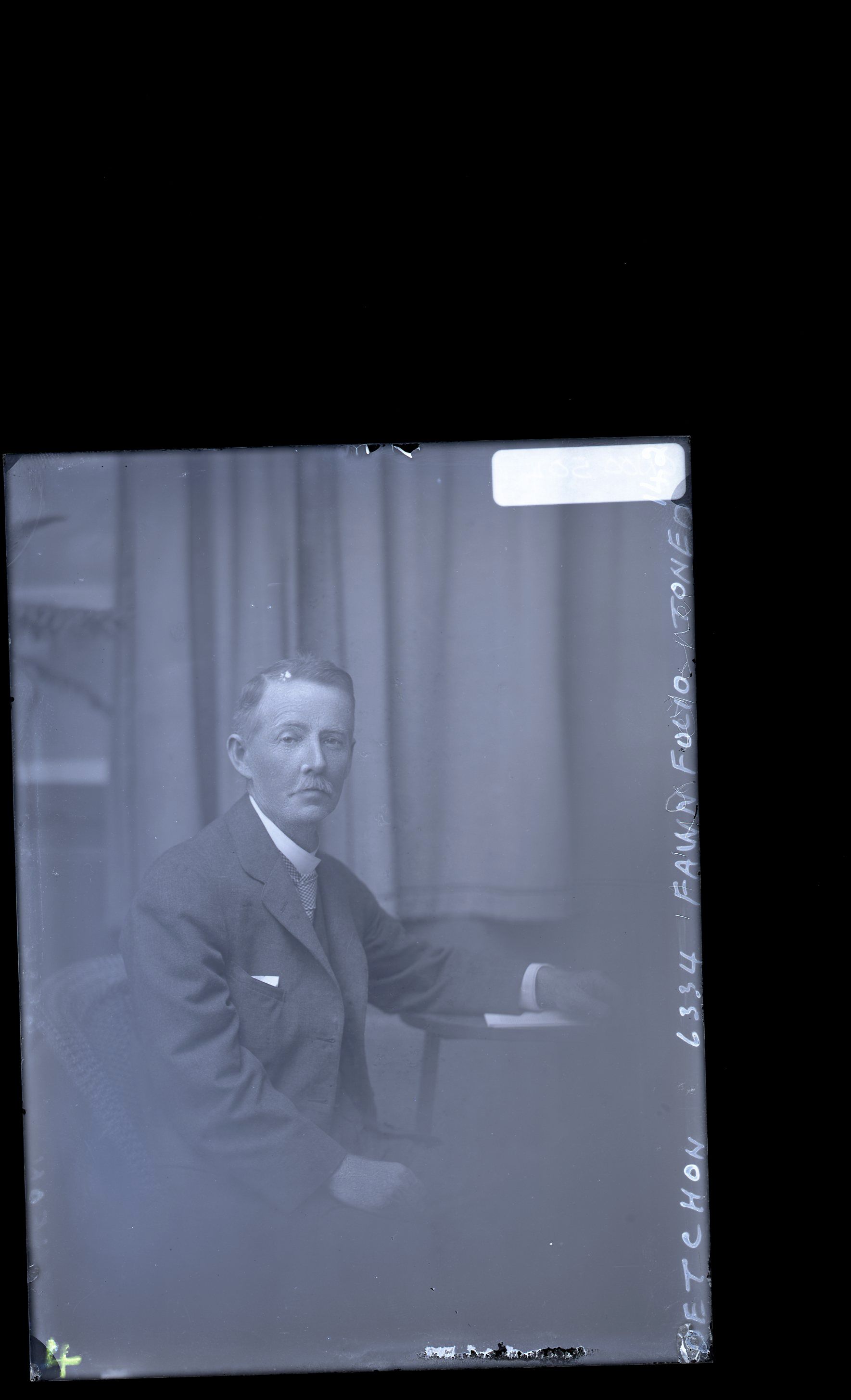 Male - Detcheon