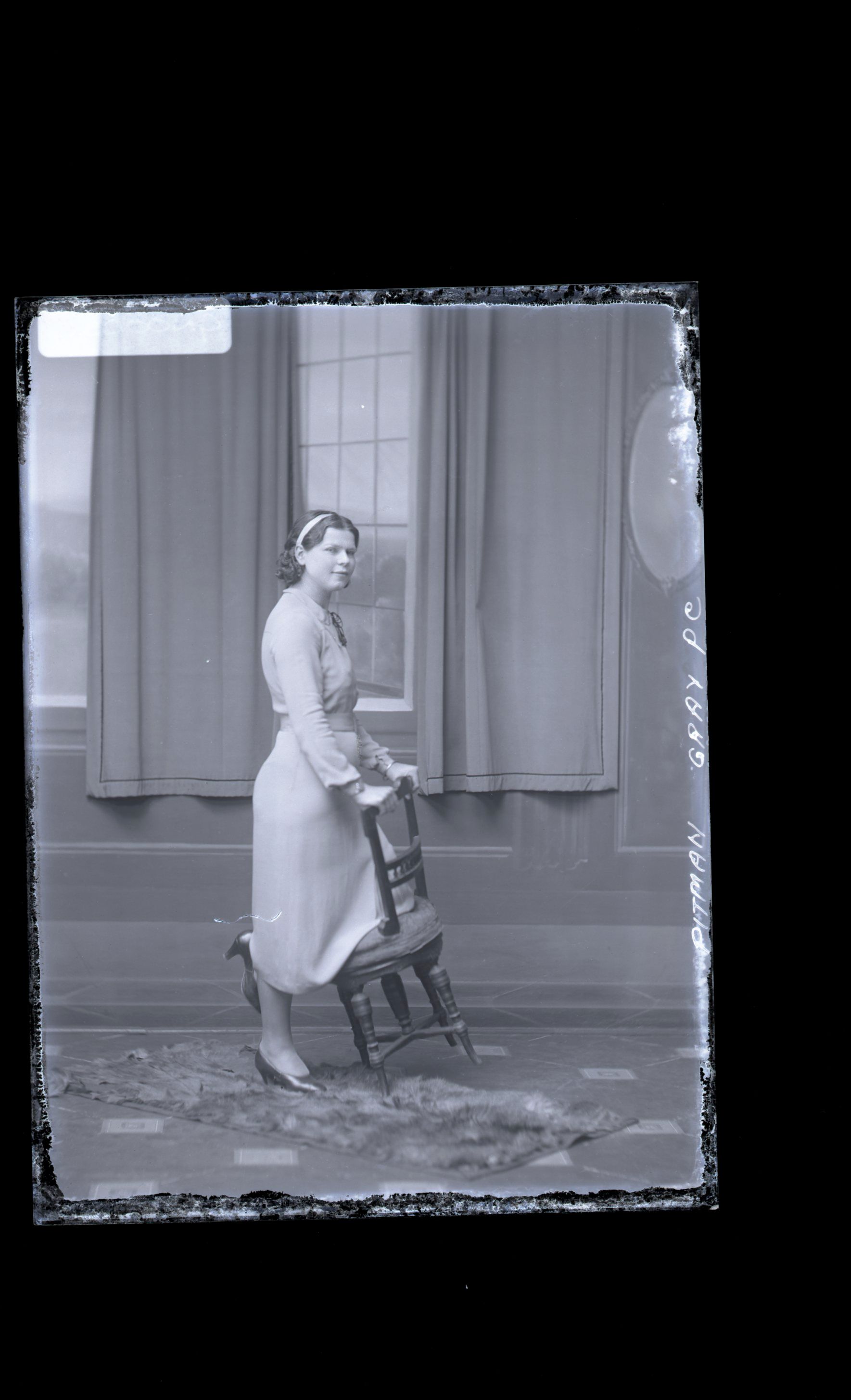 Woman - Pitman