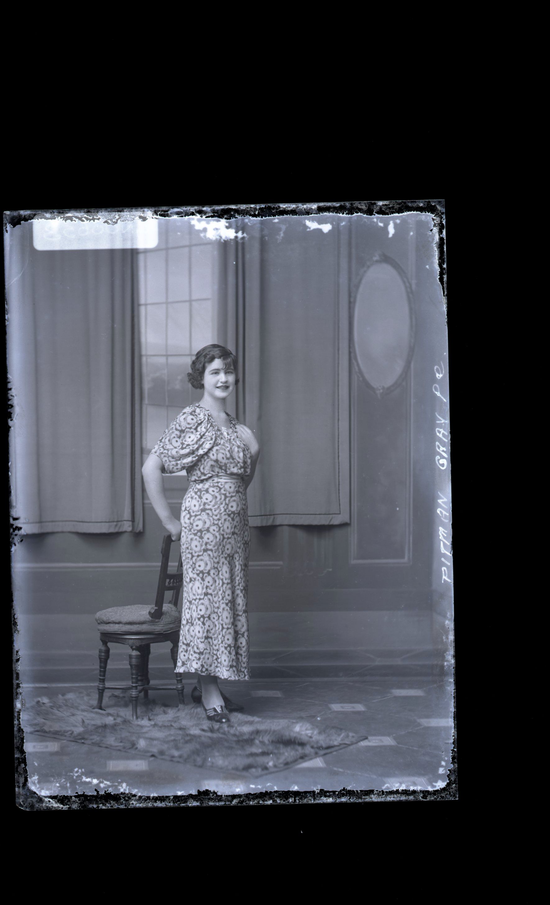 Woman - Pitman