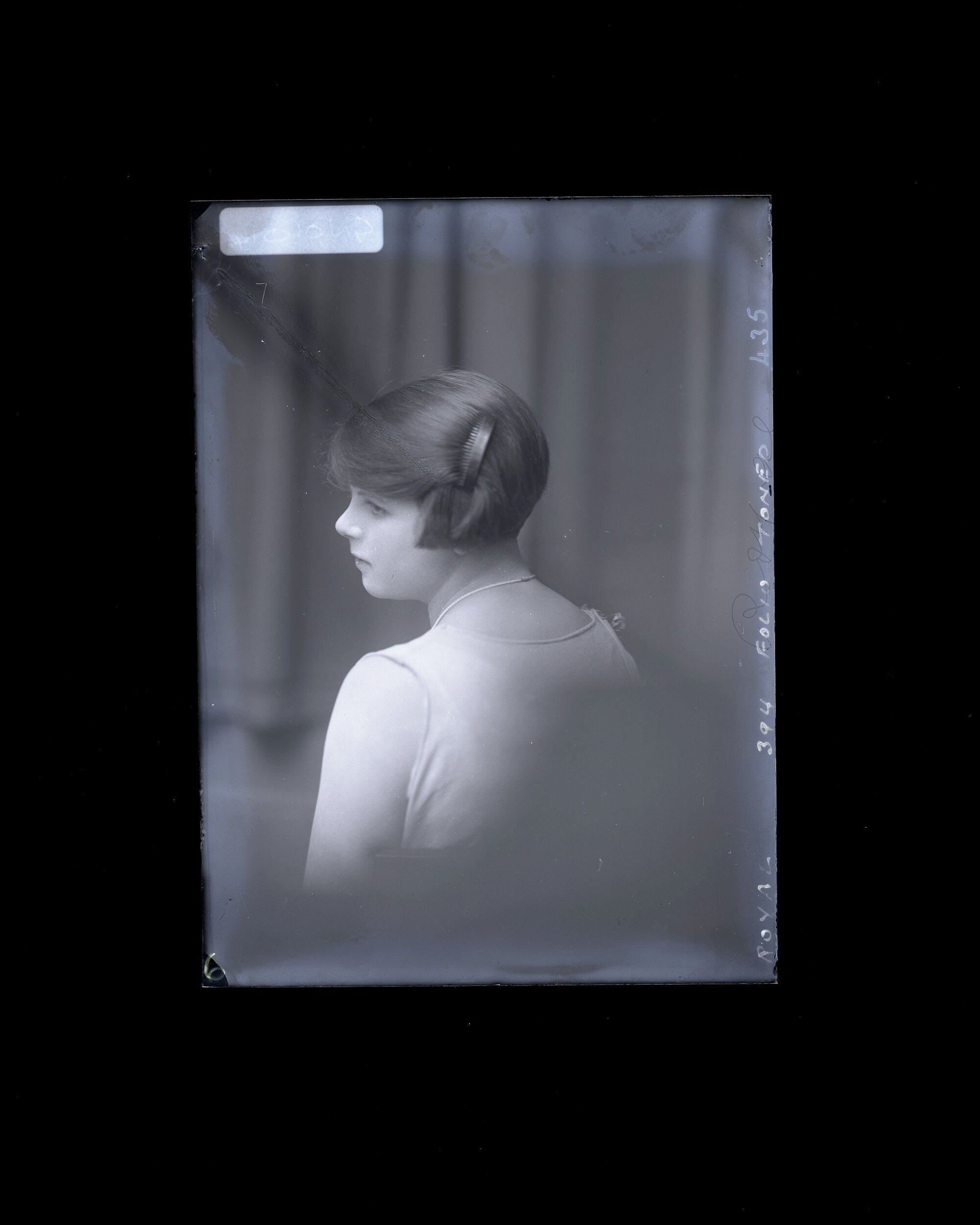 Woman - Royal