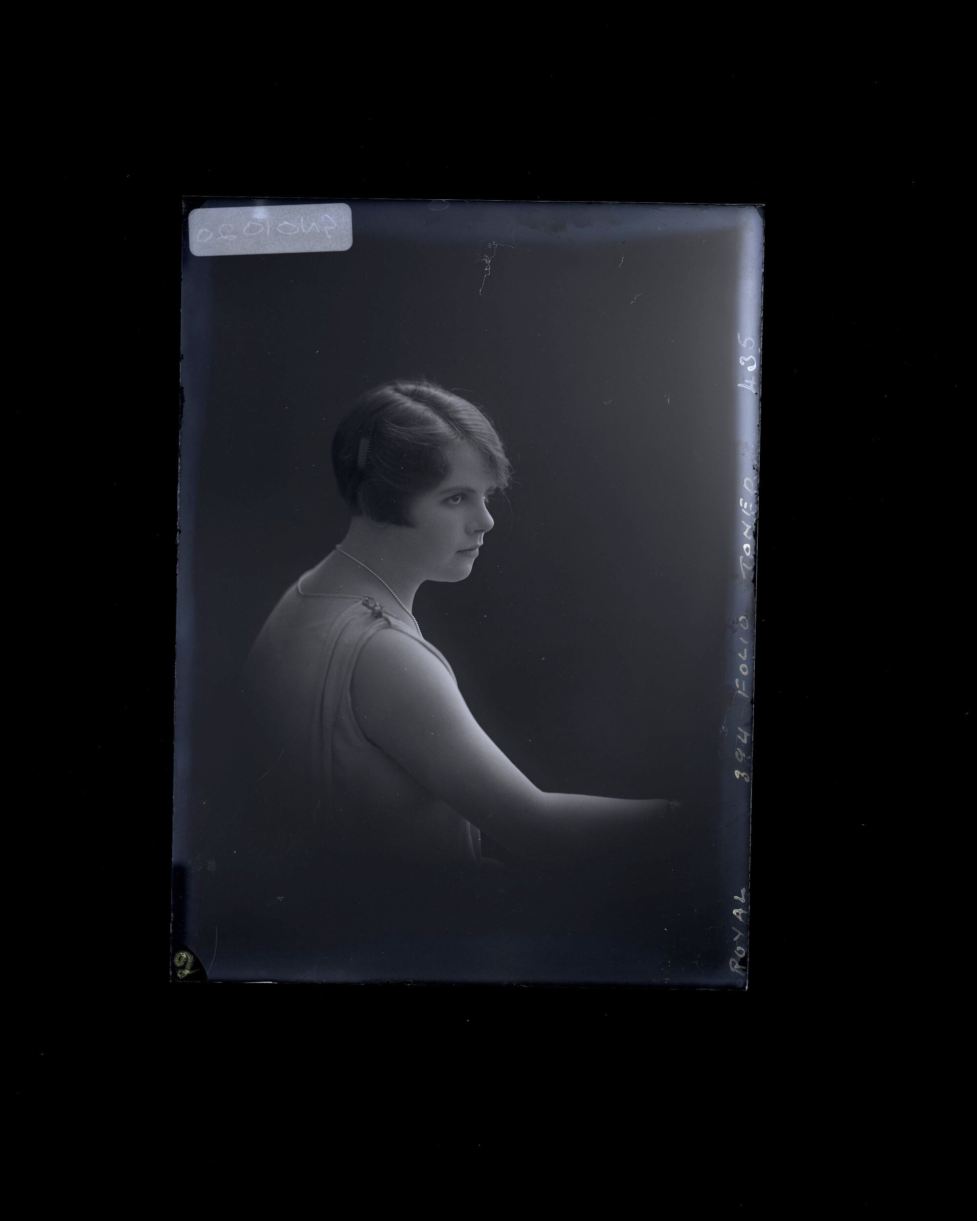 Woman - Royal