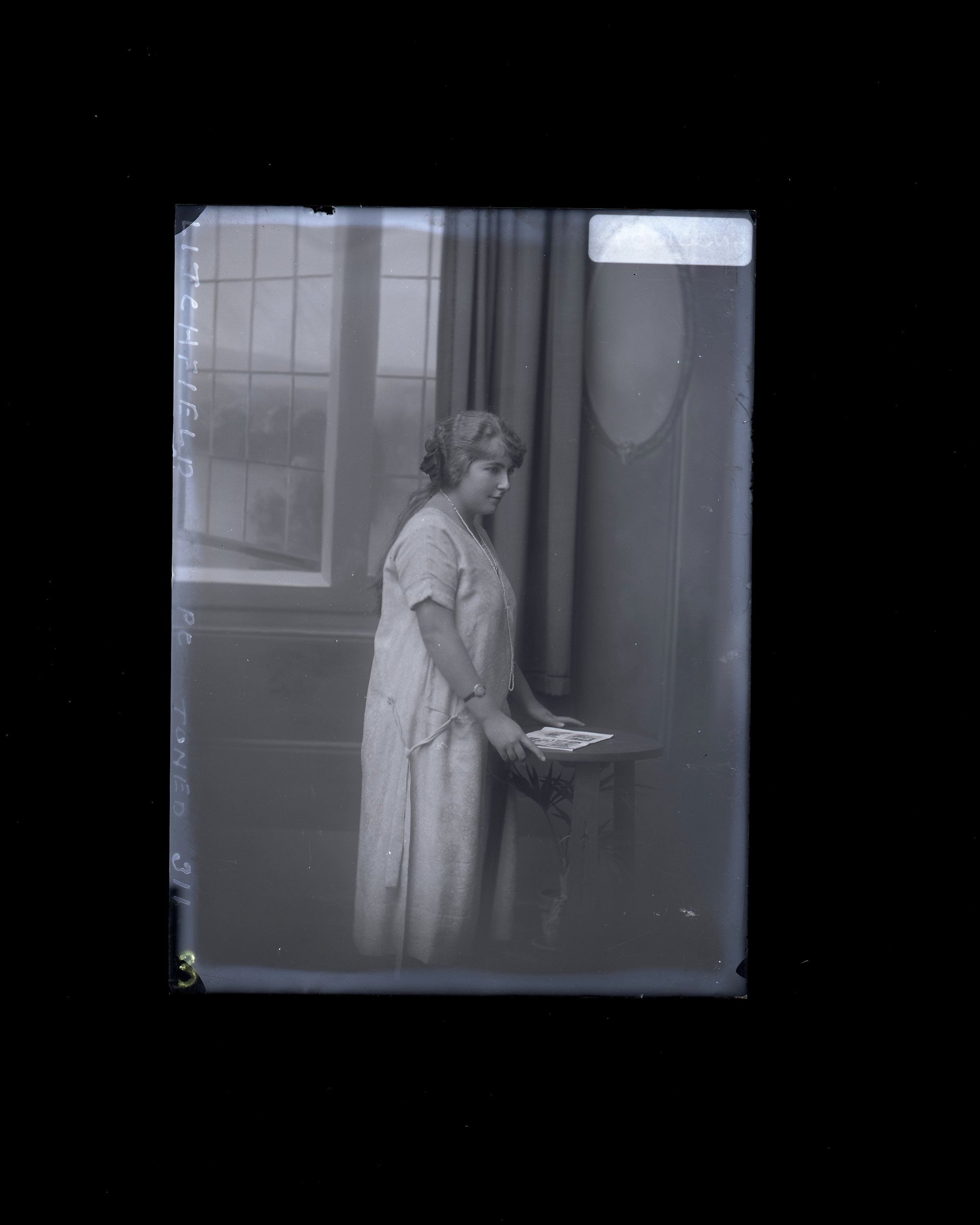 Woman - Litchfield