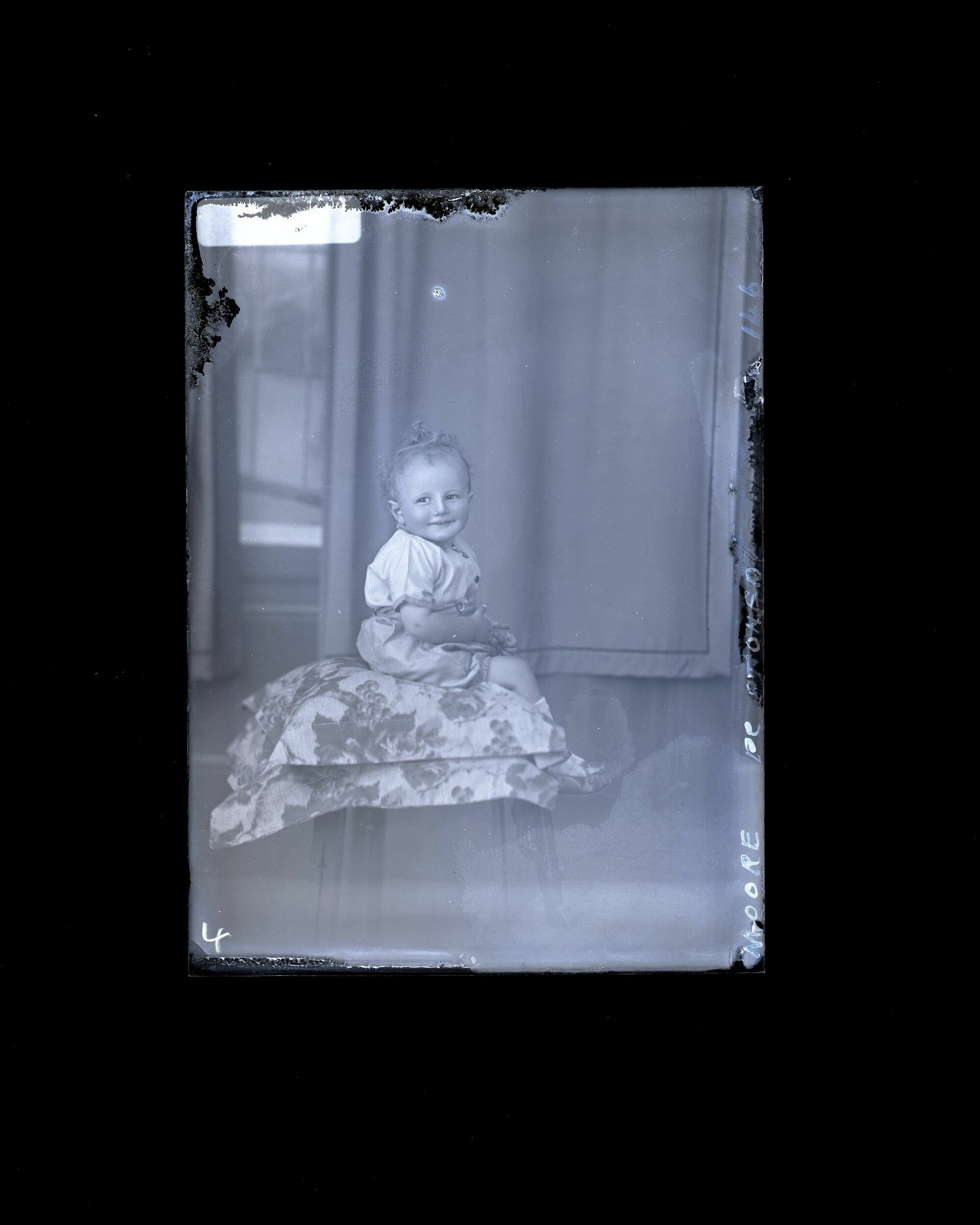 Infant - Moore