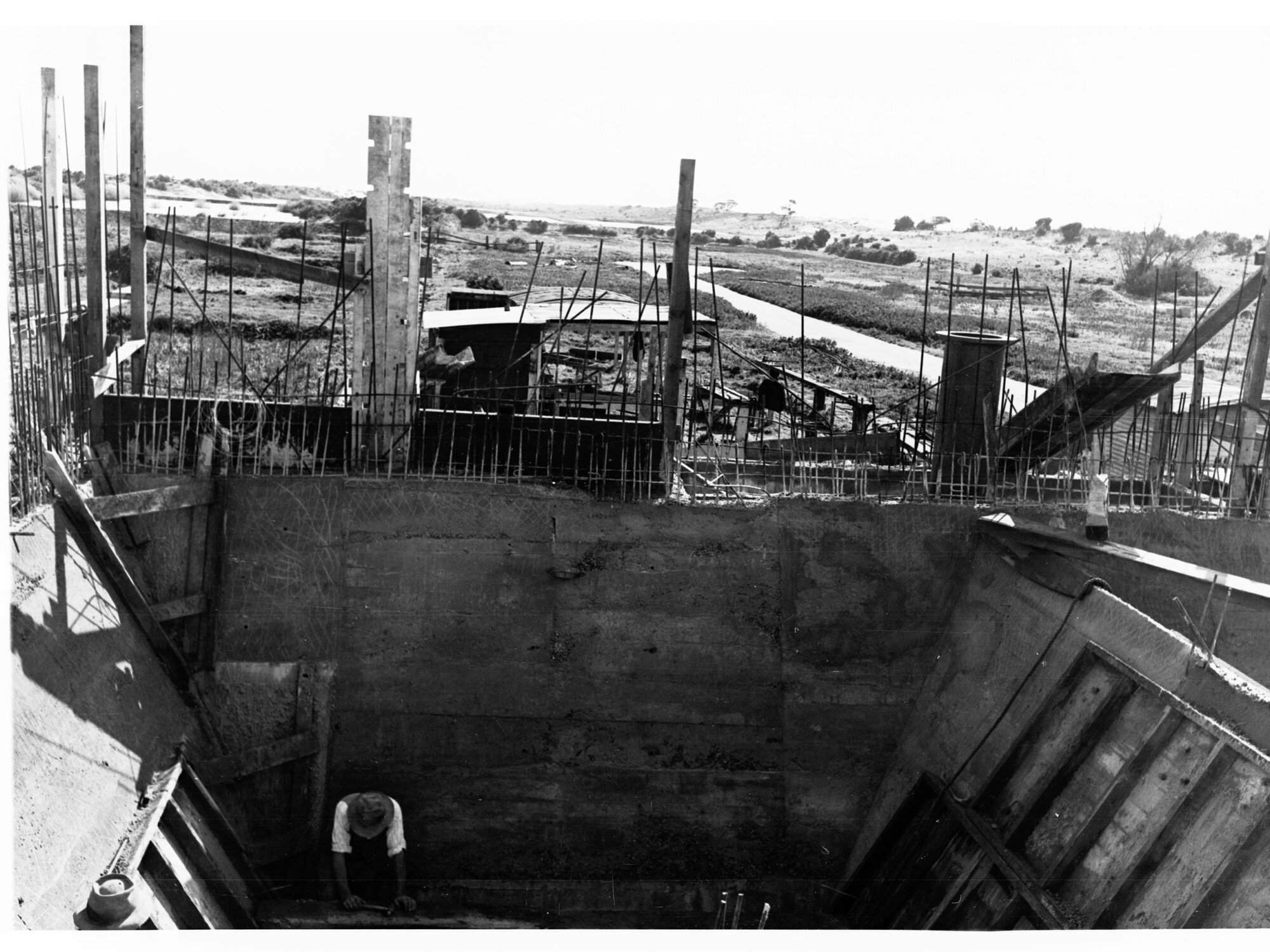 Glenelg Sewerage and Man at Work
