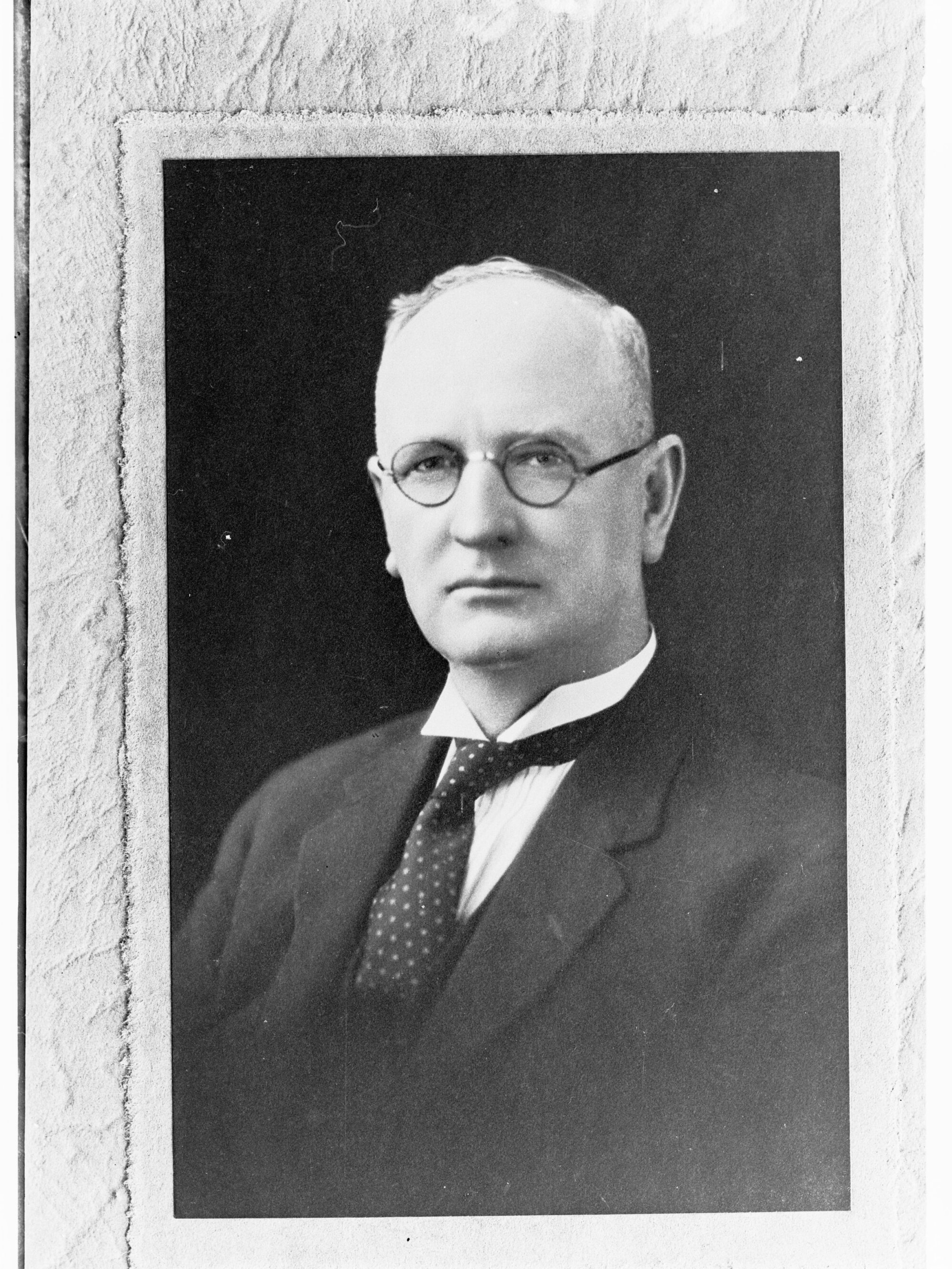 Portrait of Mr S R Whitford - Biographical Register page 239