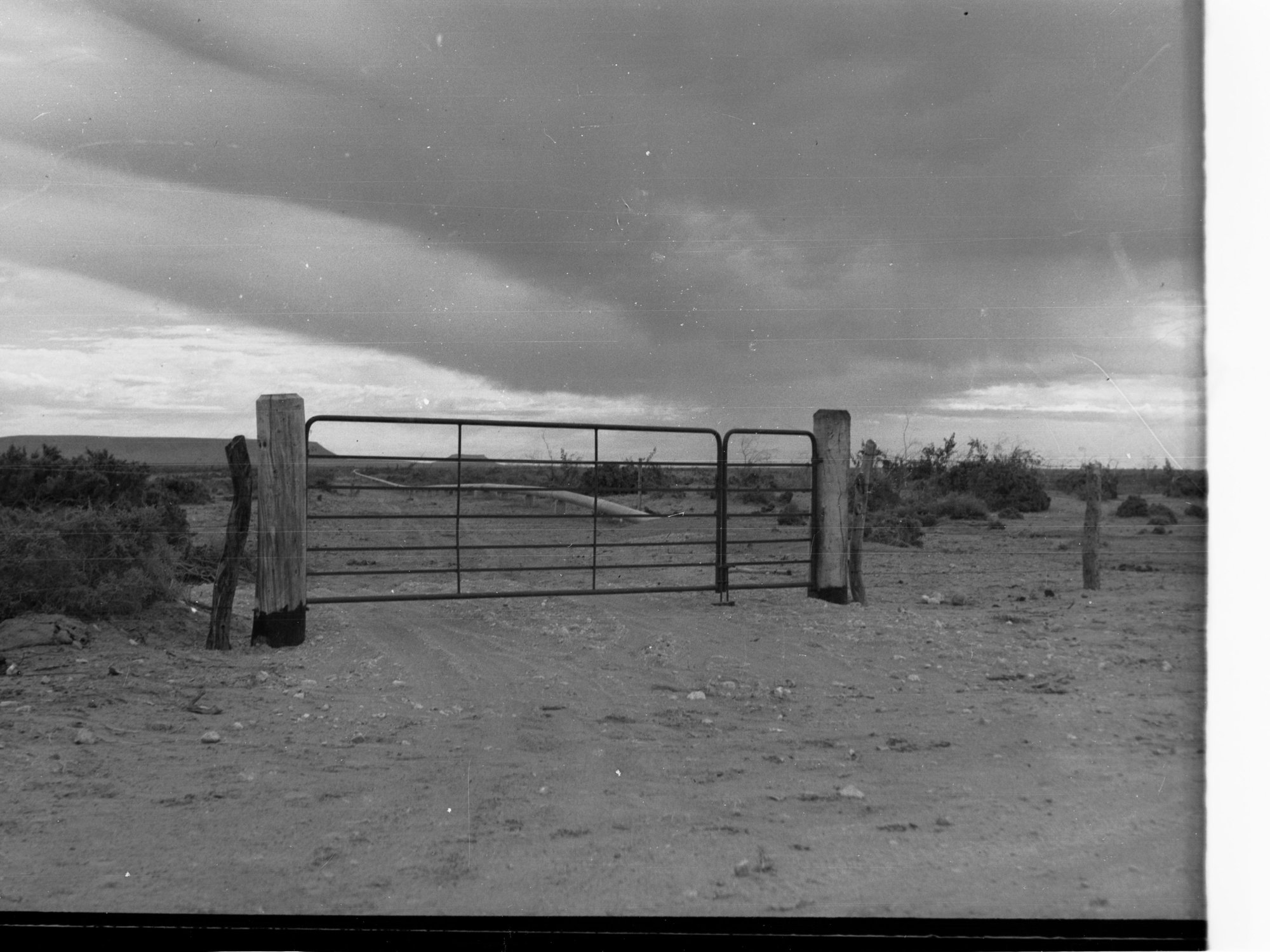 Engineering and Water Supply Department South Australia, Gateway at property boundary