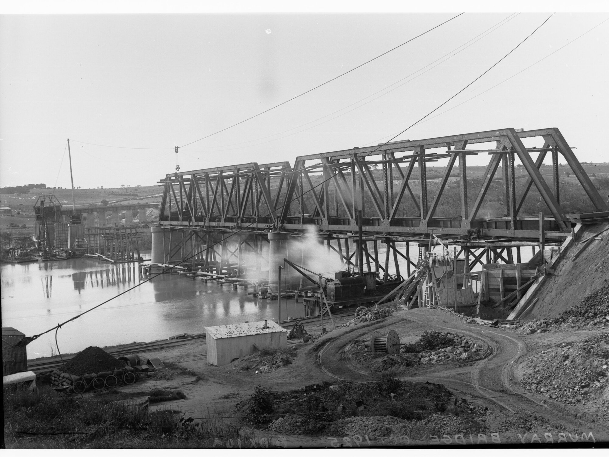 Murray Bridge under construction