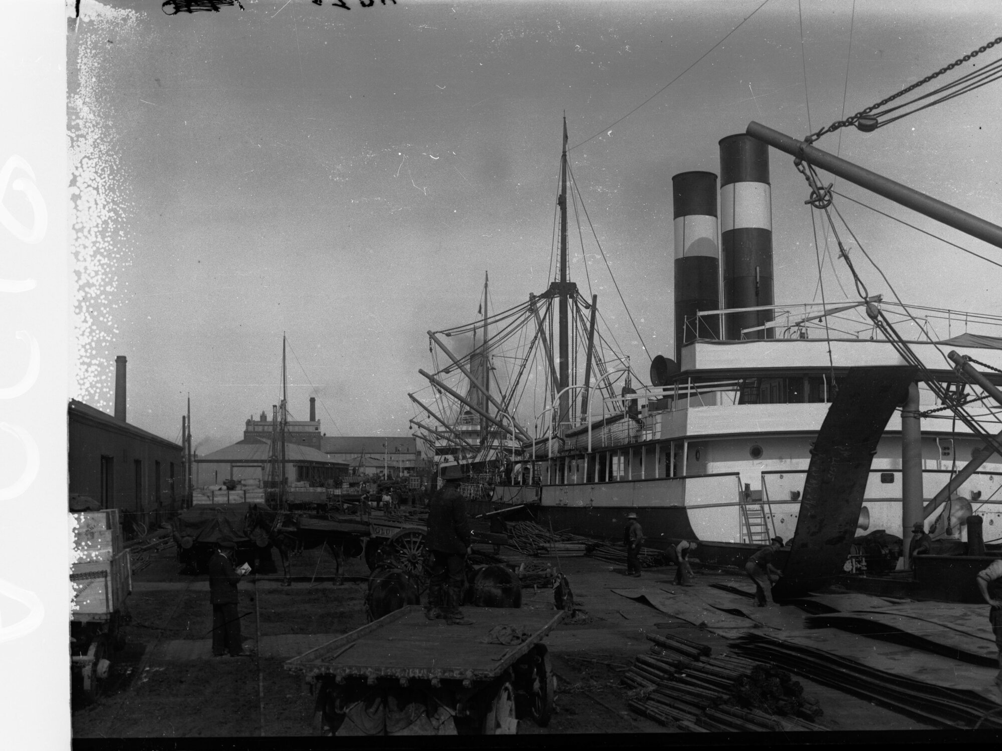 Liner "Suffolk" Exporting Produce to United Kingdom