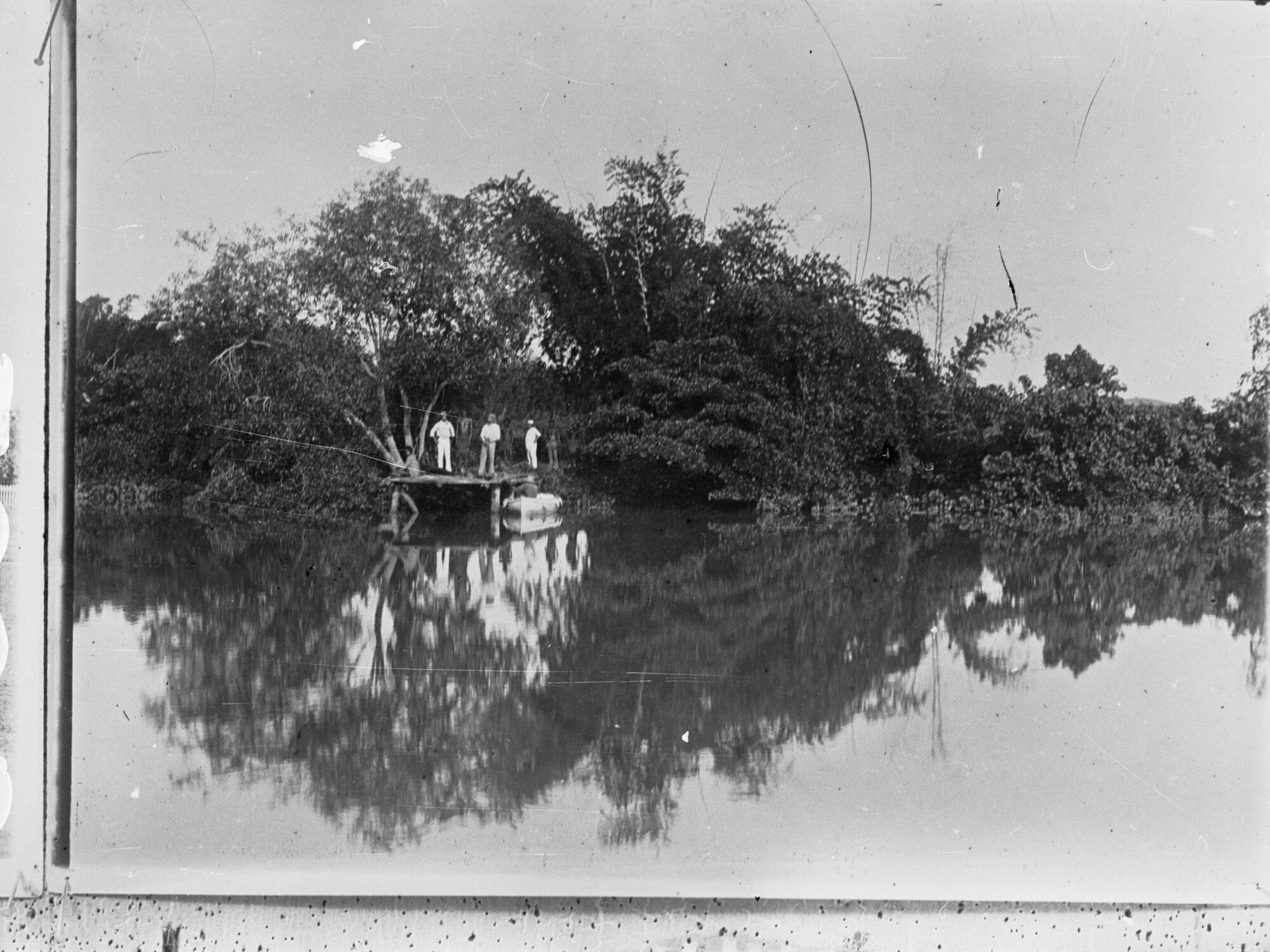 Landing at Beatrice Hill, Adelaide River 1891 - Northern Territory