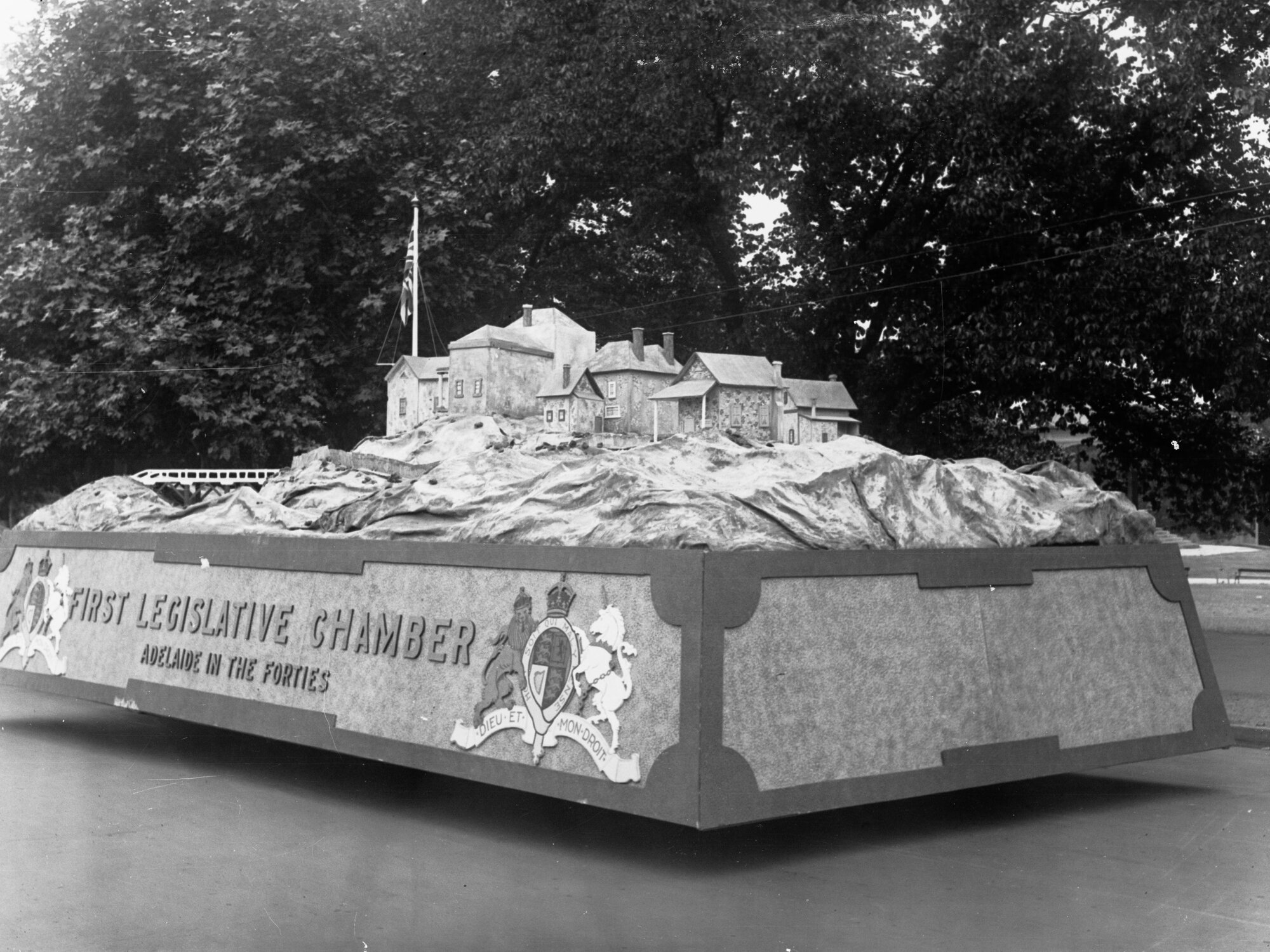 Pageant of progress showing first legislative chamber float, float titled Adelaide in the forties