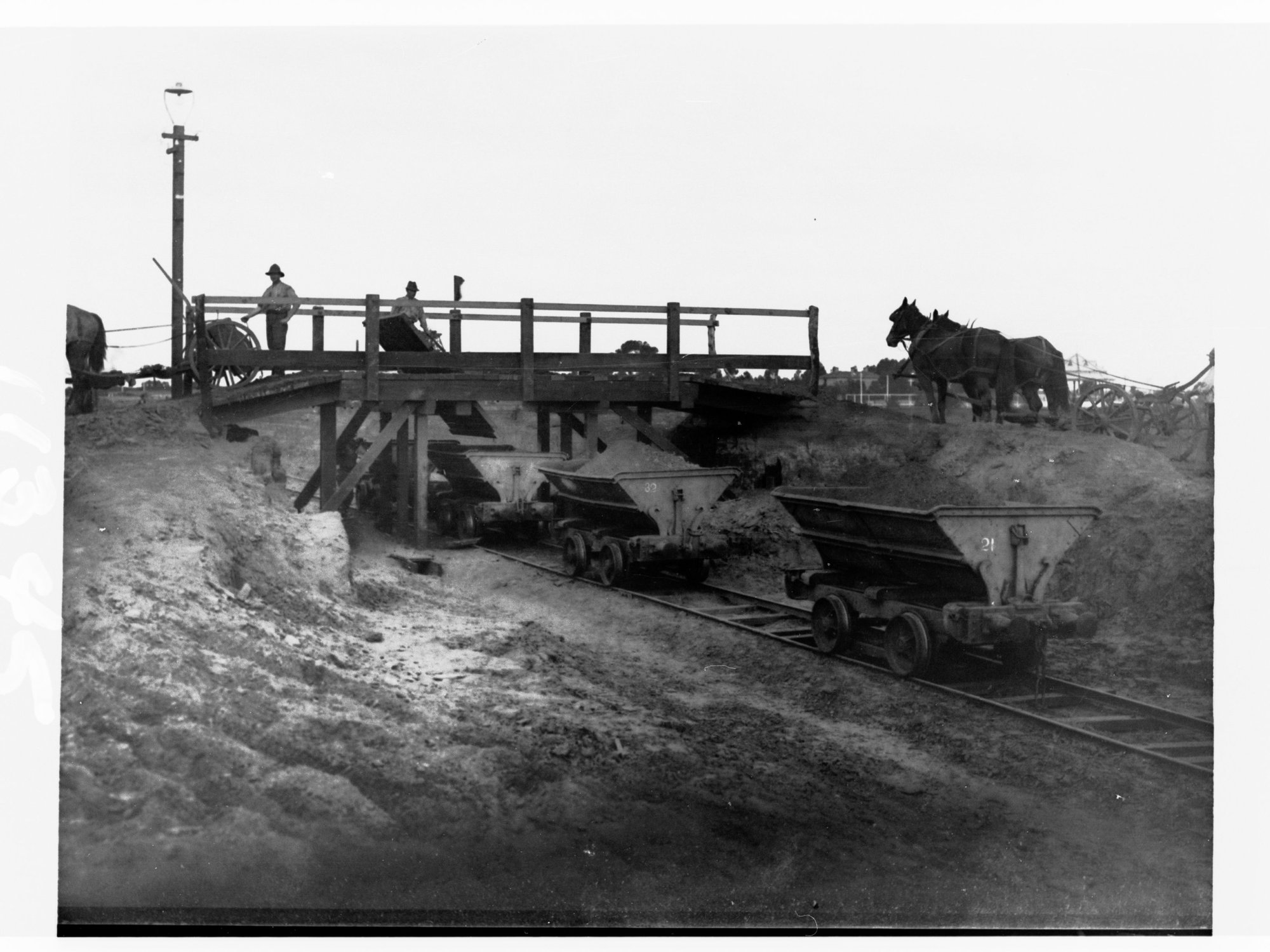 Moonta Mines - Loading sluey into rail trucks