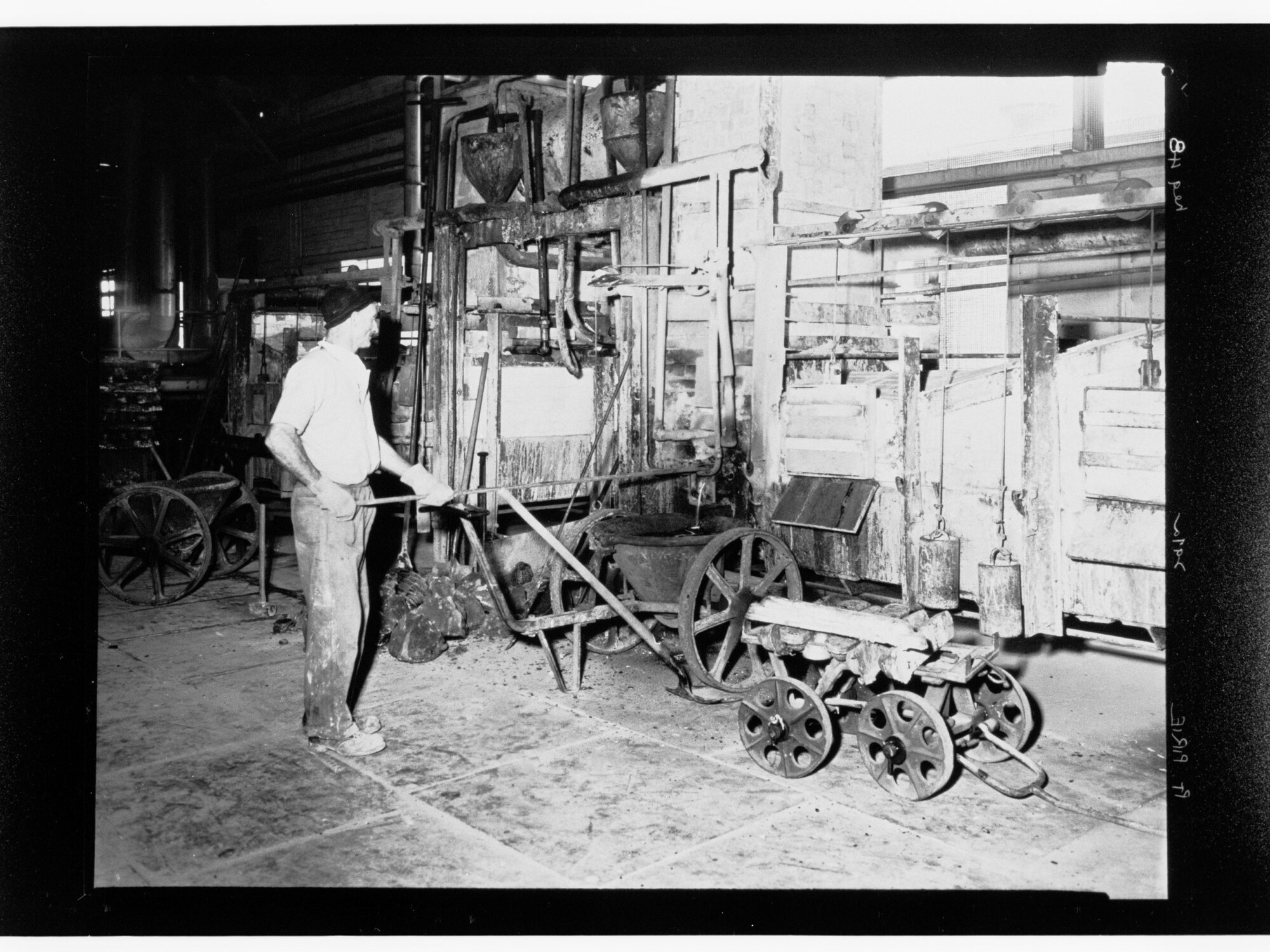 Port Pirie - man using industrial equipment