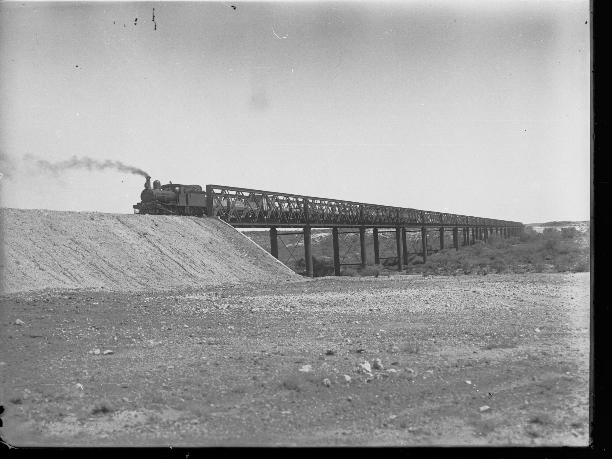 Algebuckina Bridge, c. 1895