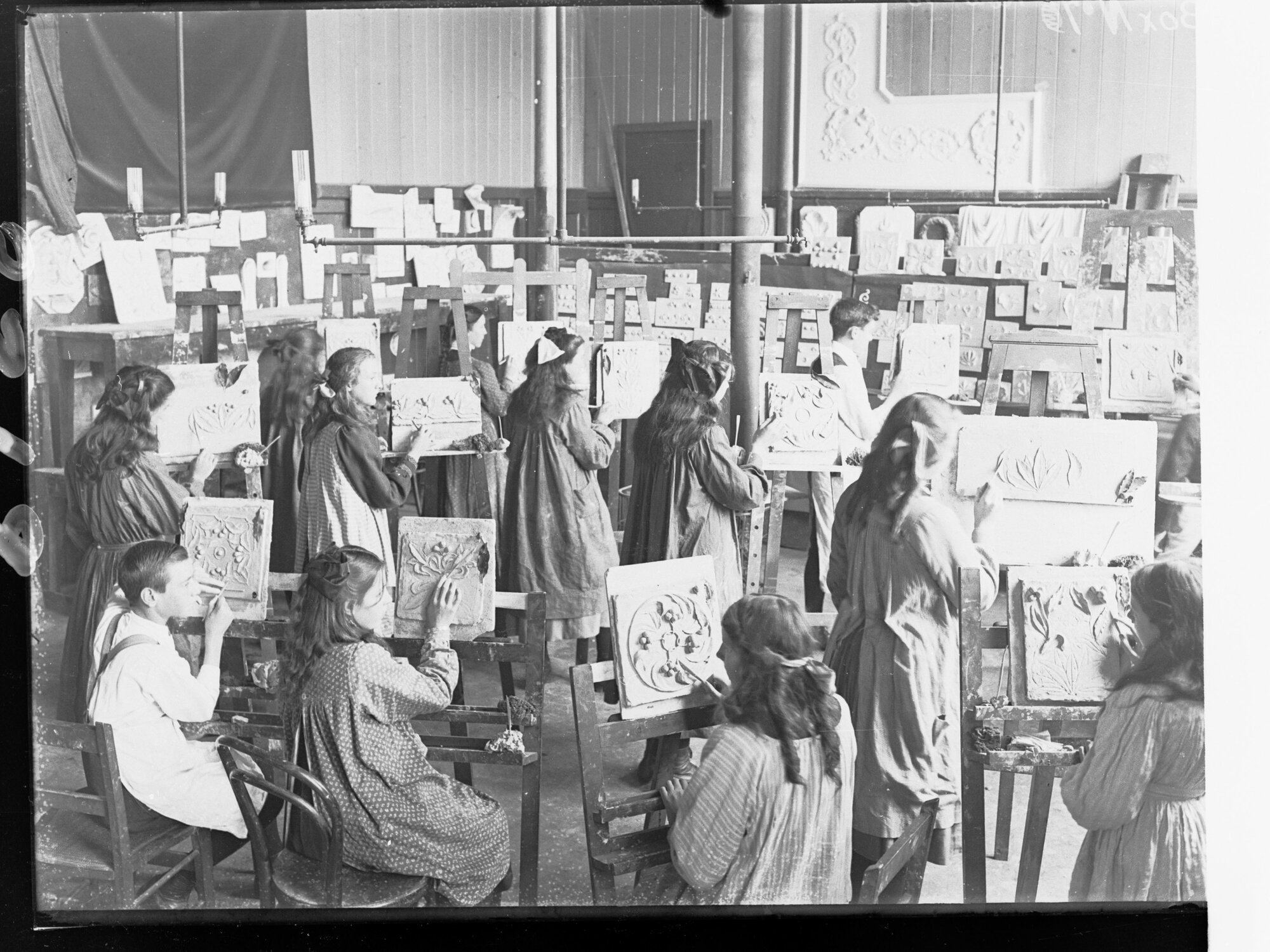 Adelaide School of Arts, Annual Exhibition 1911 - class of students clay modelling