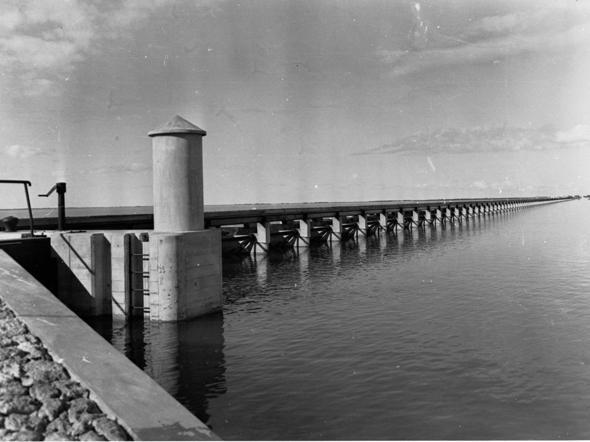 Murray Mouth Barrage