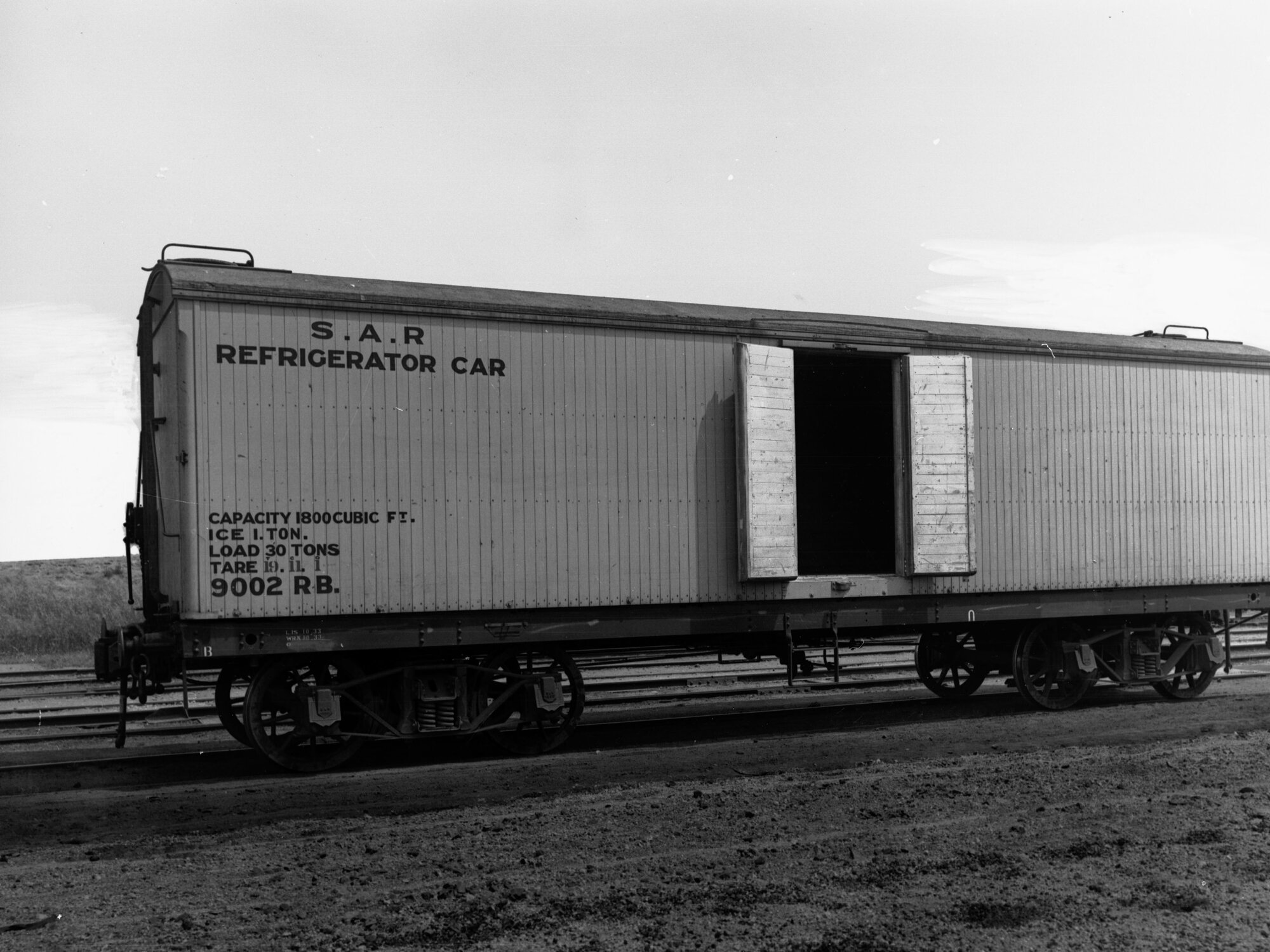 Refrigerator Car Mile End