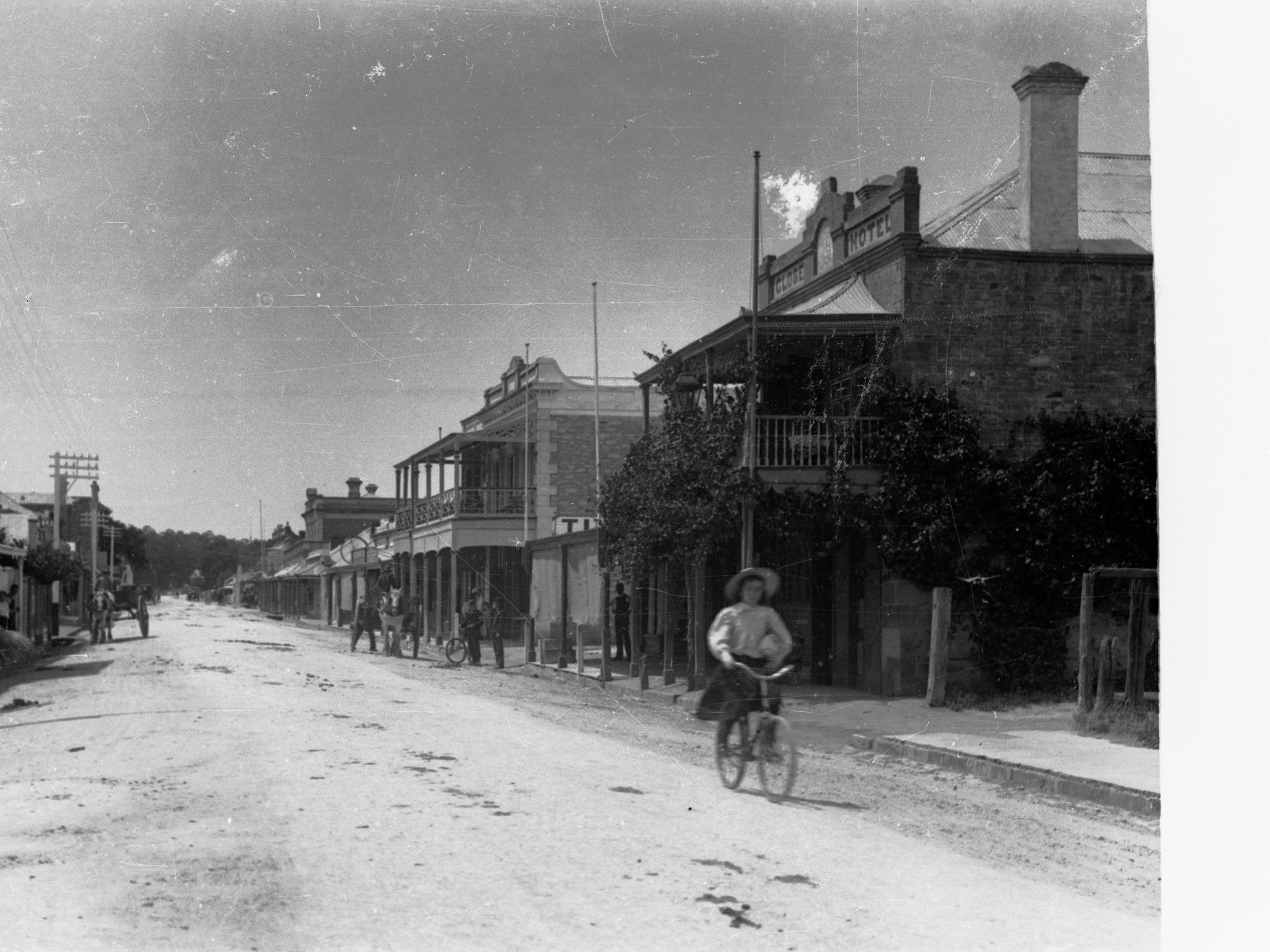 Main Street, Clare
