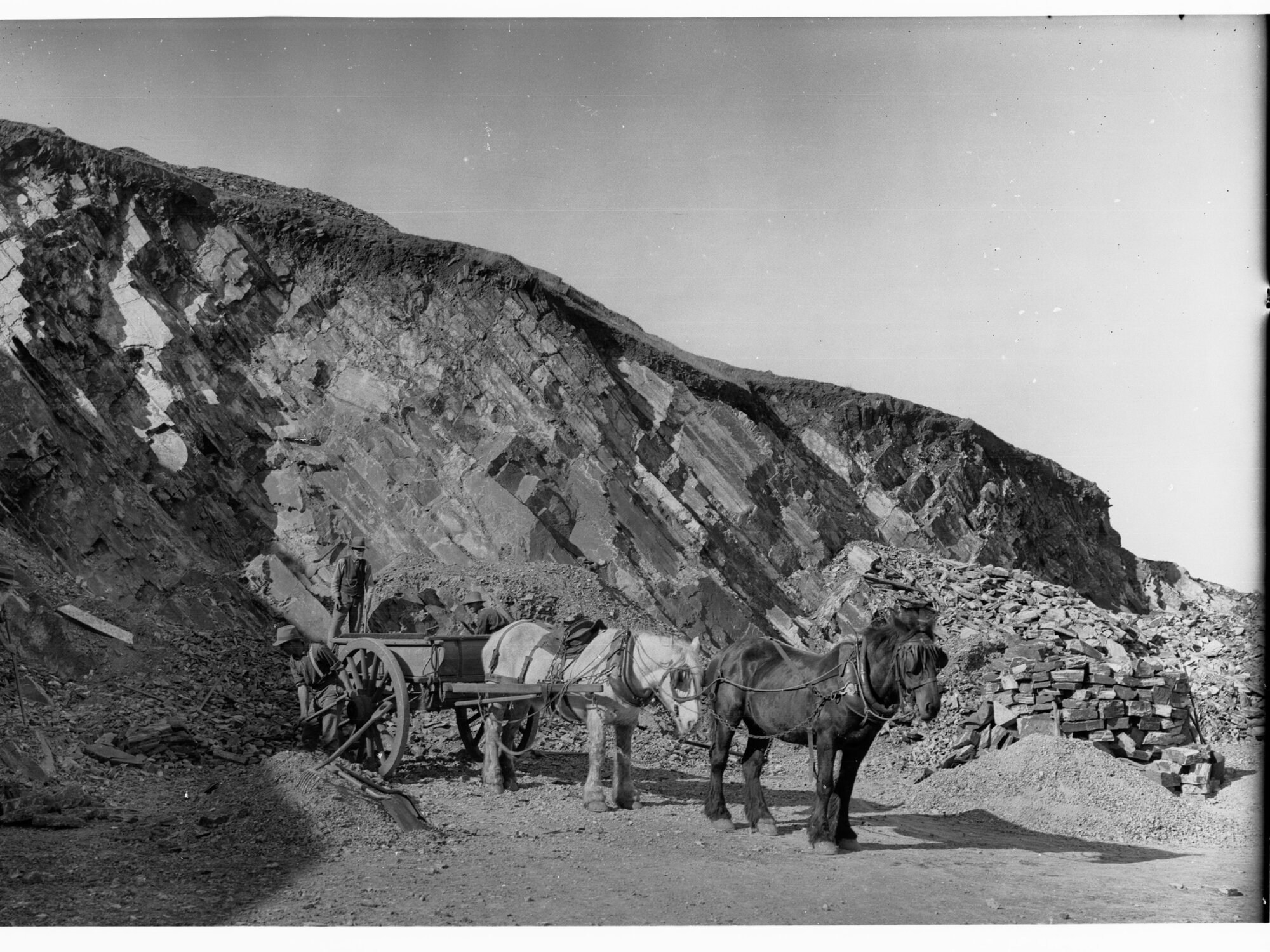 Horse and Cart at Saddleworth showing men