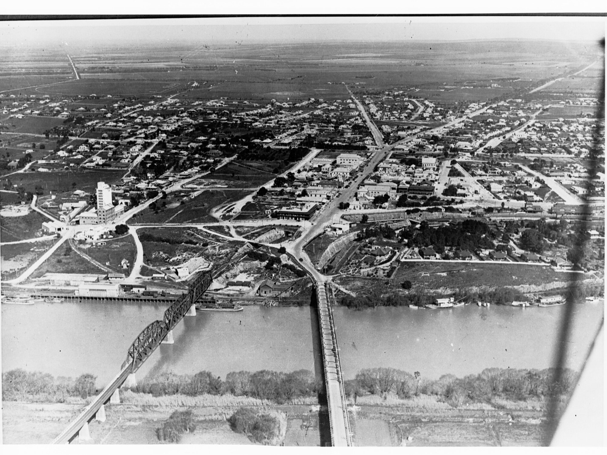 Murray Bridge From the Air