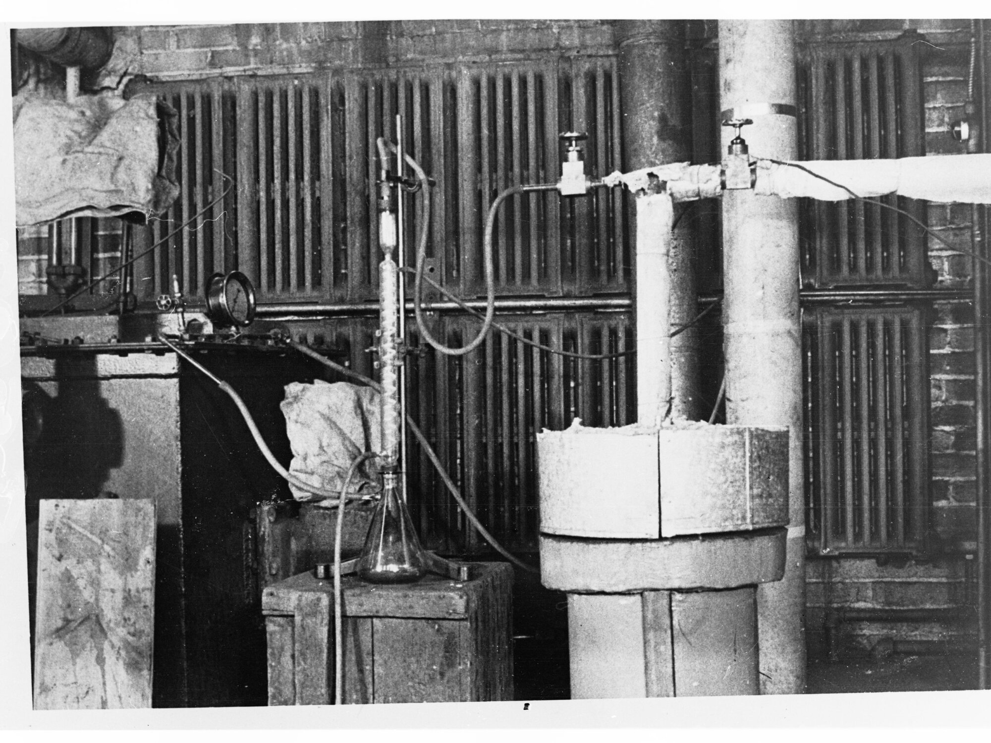 Pump and Tap with Pressure Valve
