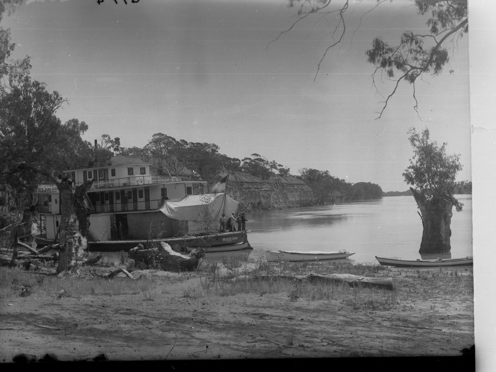 Paddlesteamer Marion at New Era Landing, River Murray