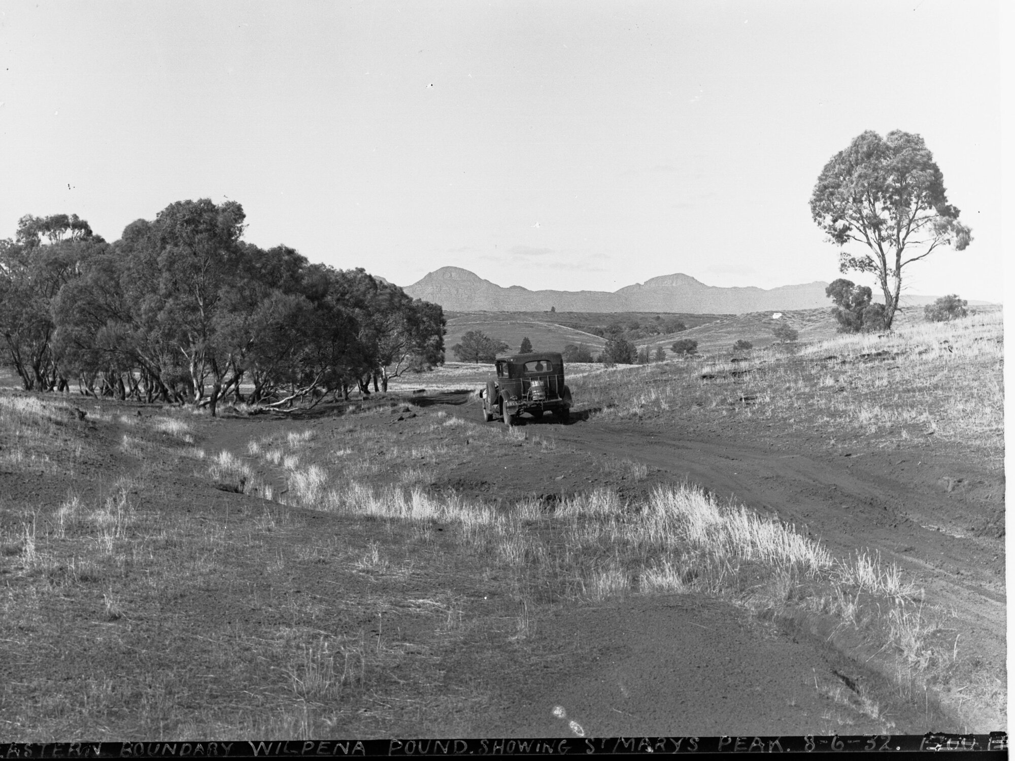 Eastern Boundary Wilpena Pound Flinders Ranges Showing Saint Mary's ...