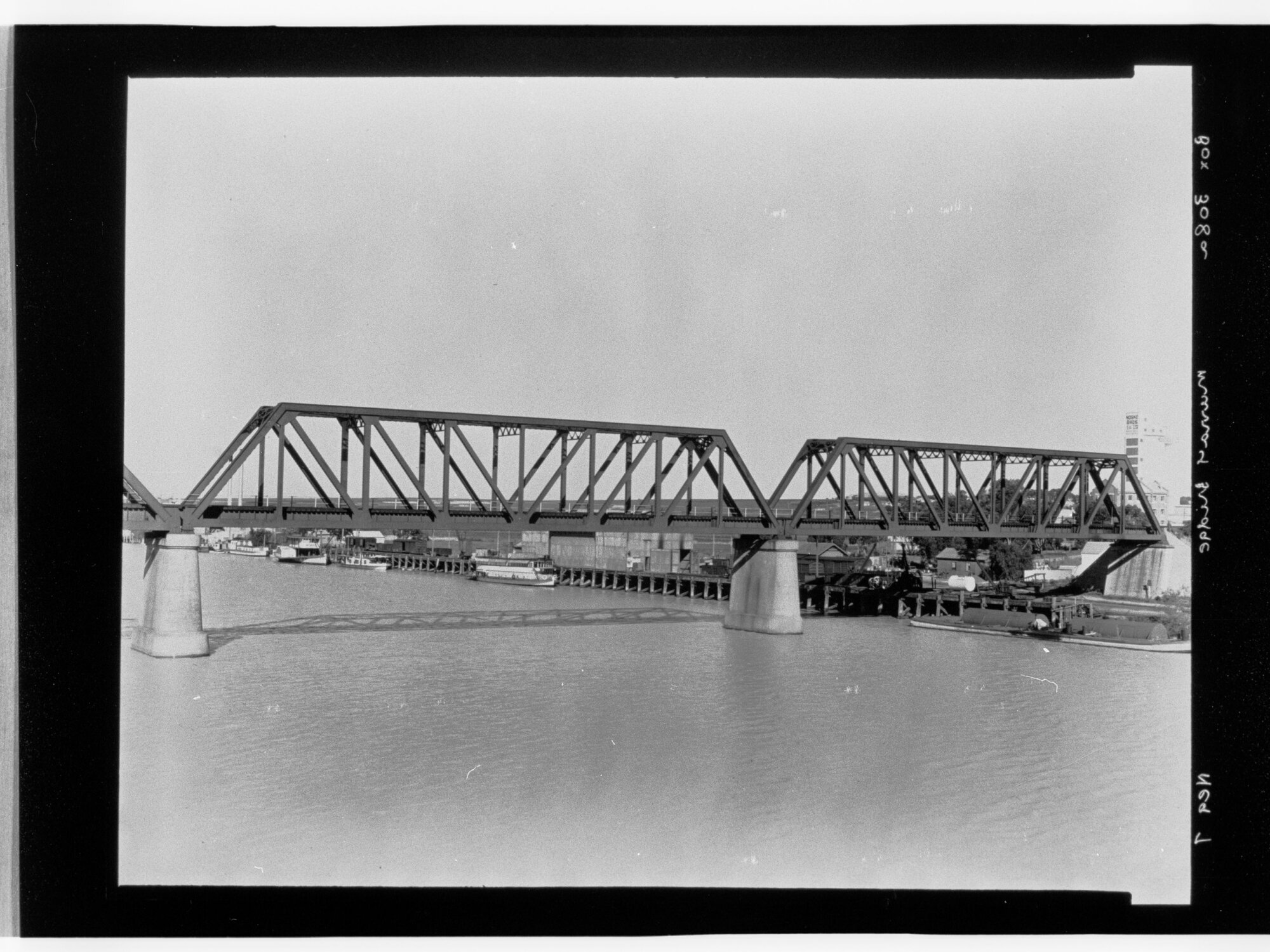 Murray Bridge - bridge