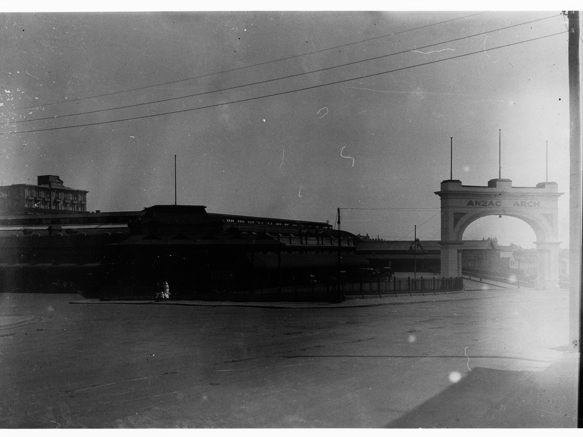 Adelaide Railway Station - shows Anzac Arch
