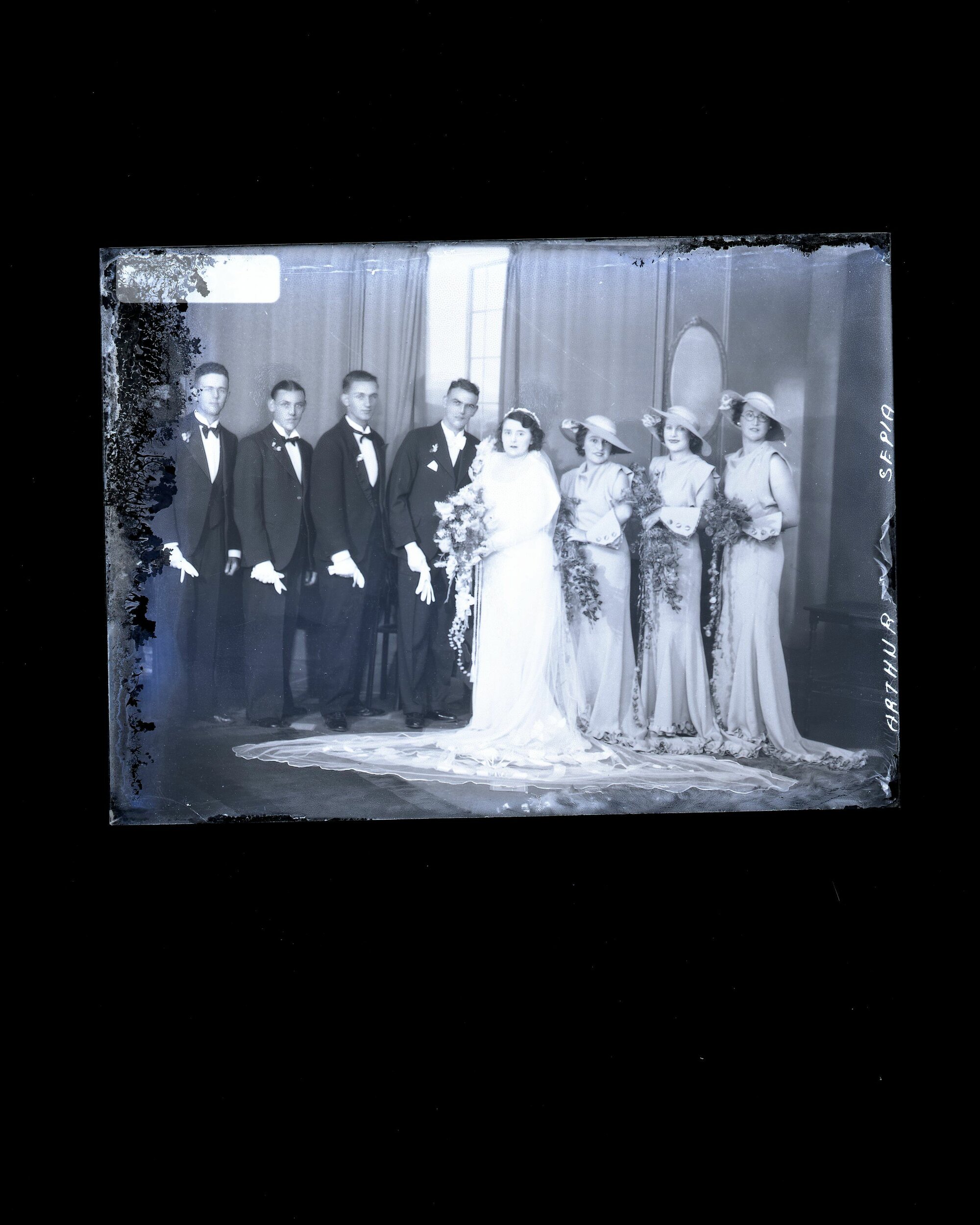Wedding Party - Arthur