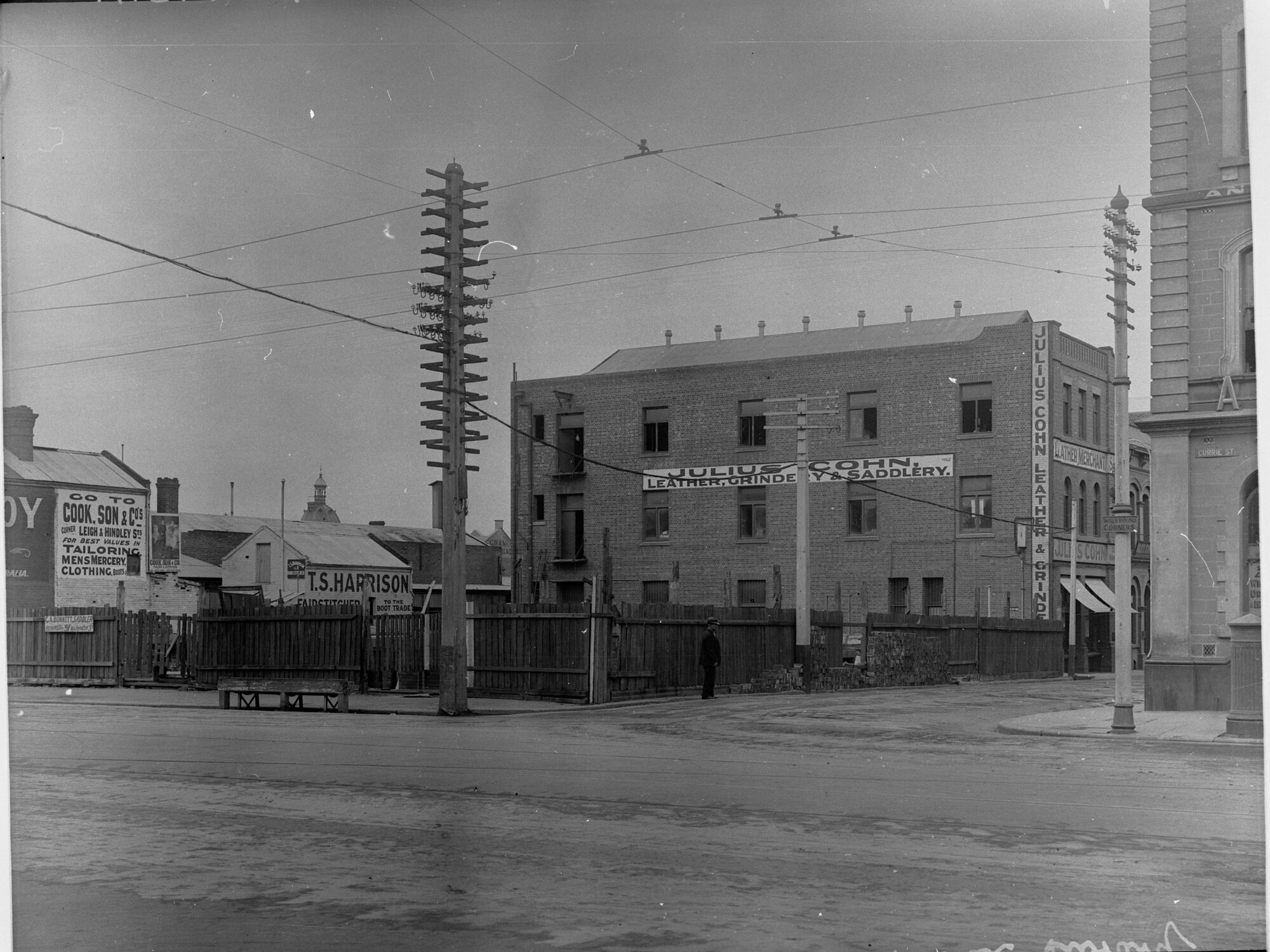 Currie Street and the corner of Leigh Street circa 1917