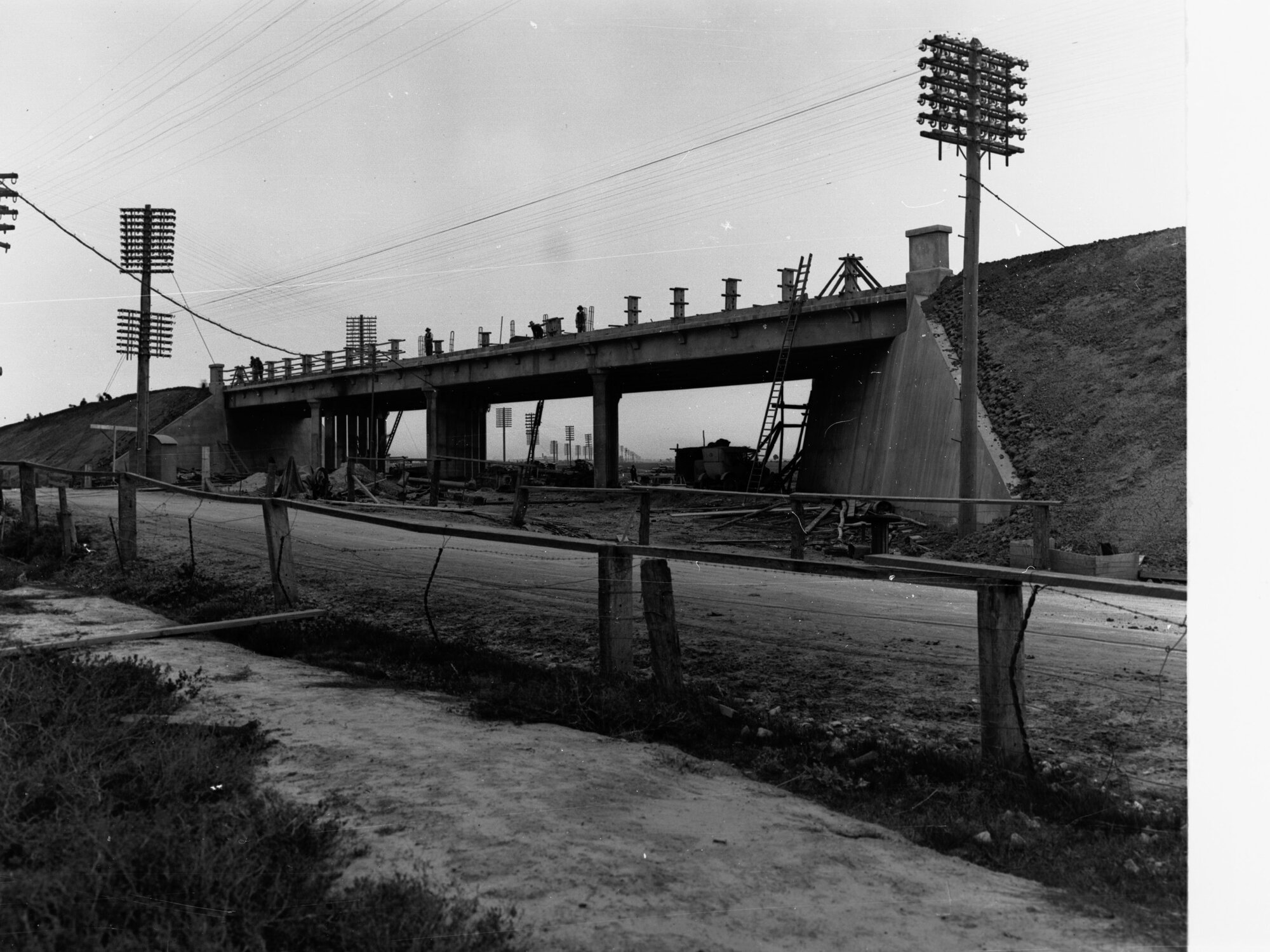 Construction of New Bridge at Dry Creek