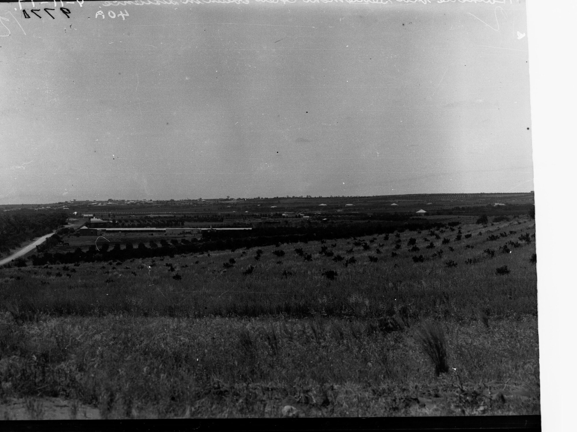 Waikerie old settlement area, town in distance
