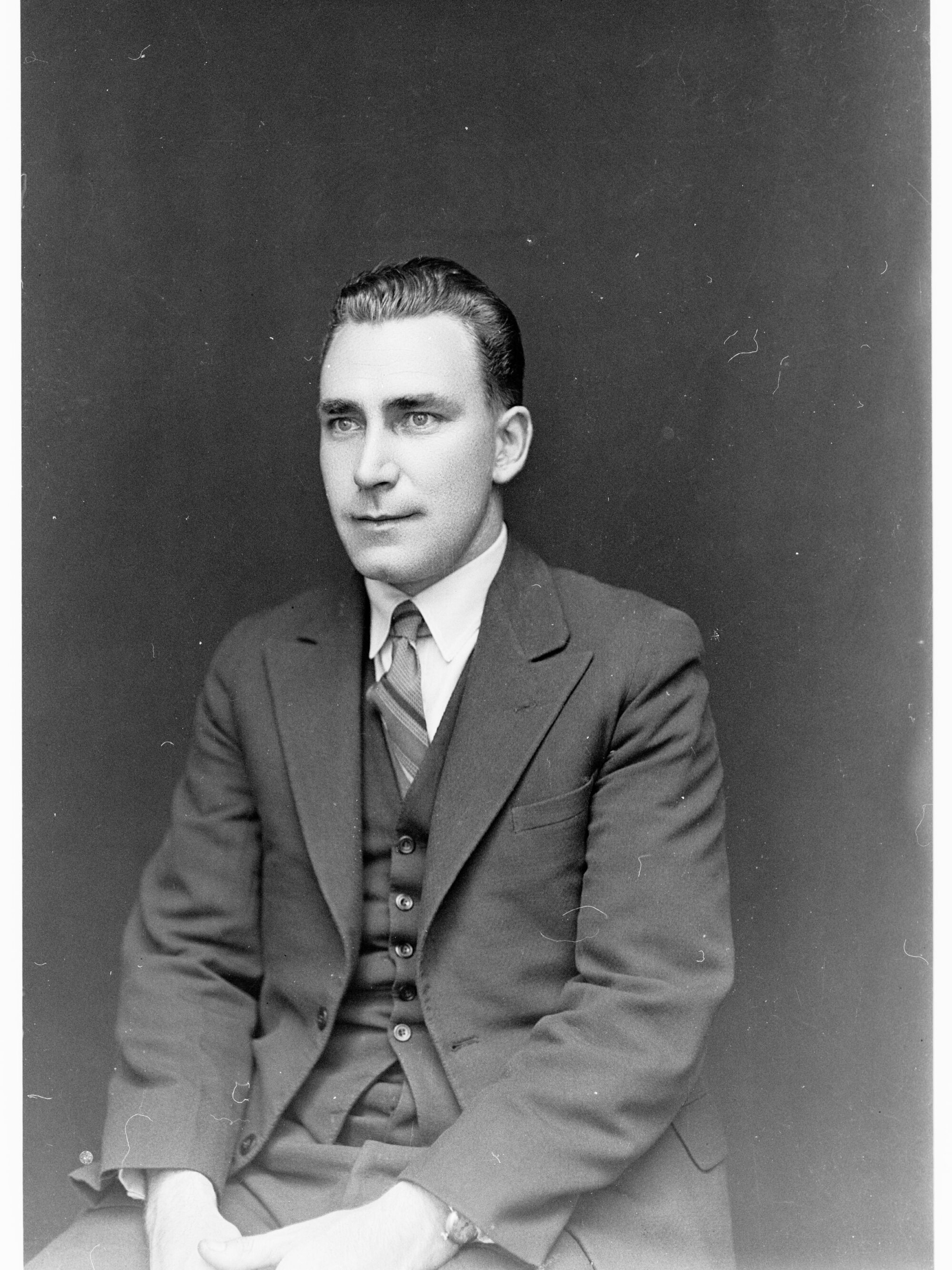 Portrait of Mr E R Dawes - Biographical Register, page 58