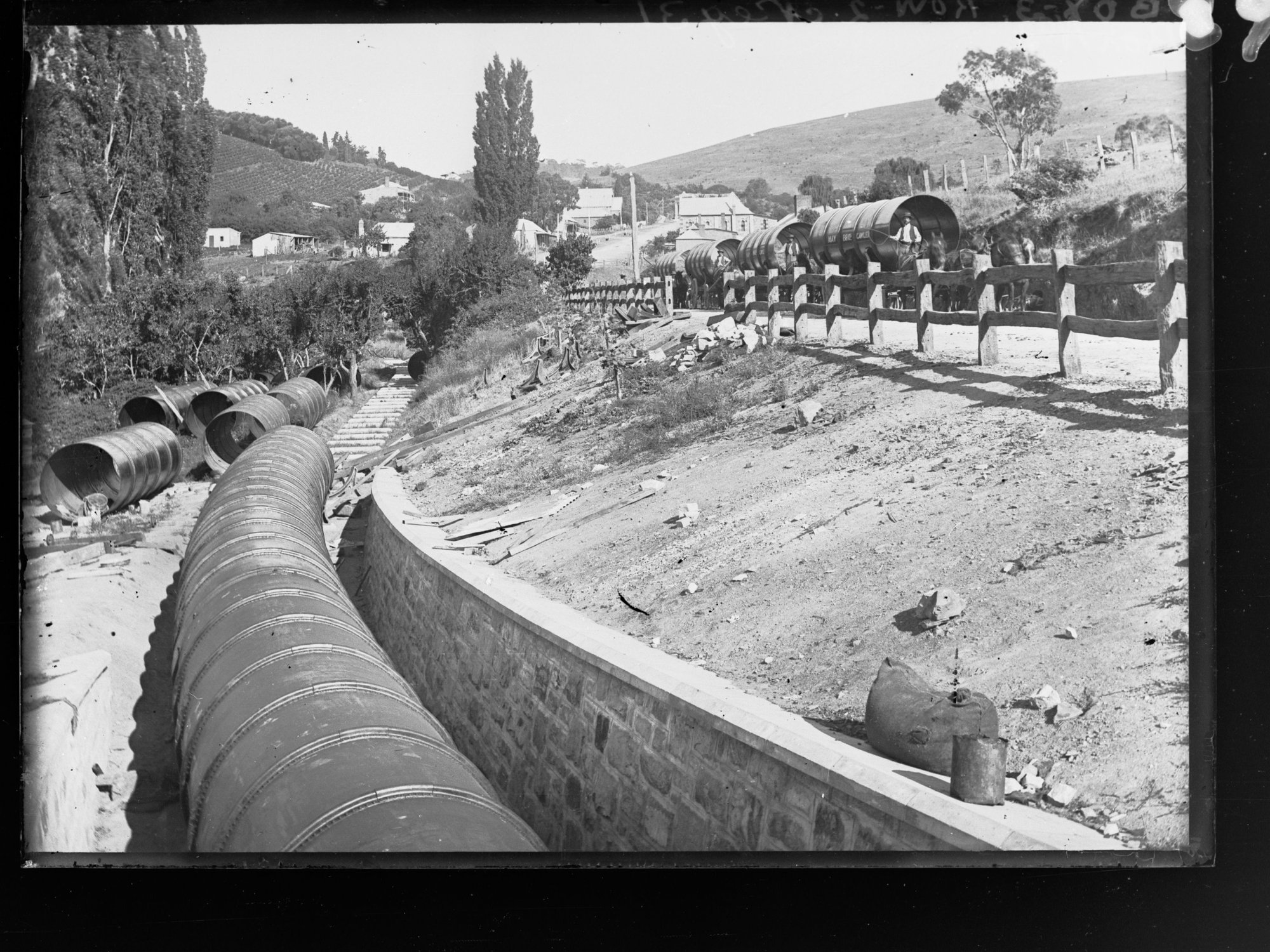 Laying of water pipeline in the Adelaide Hills 