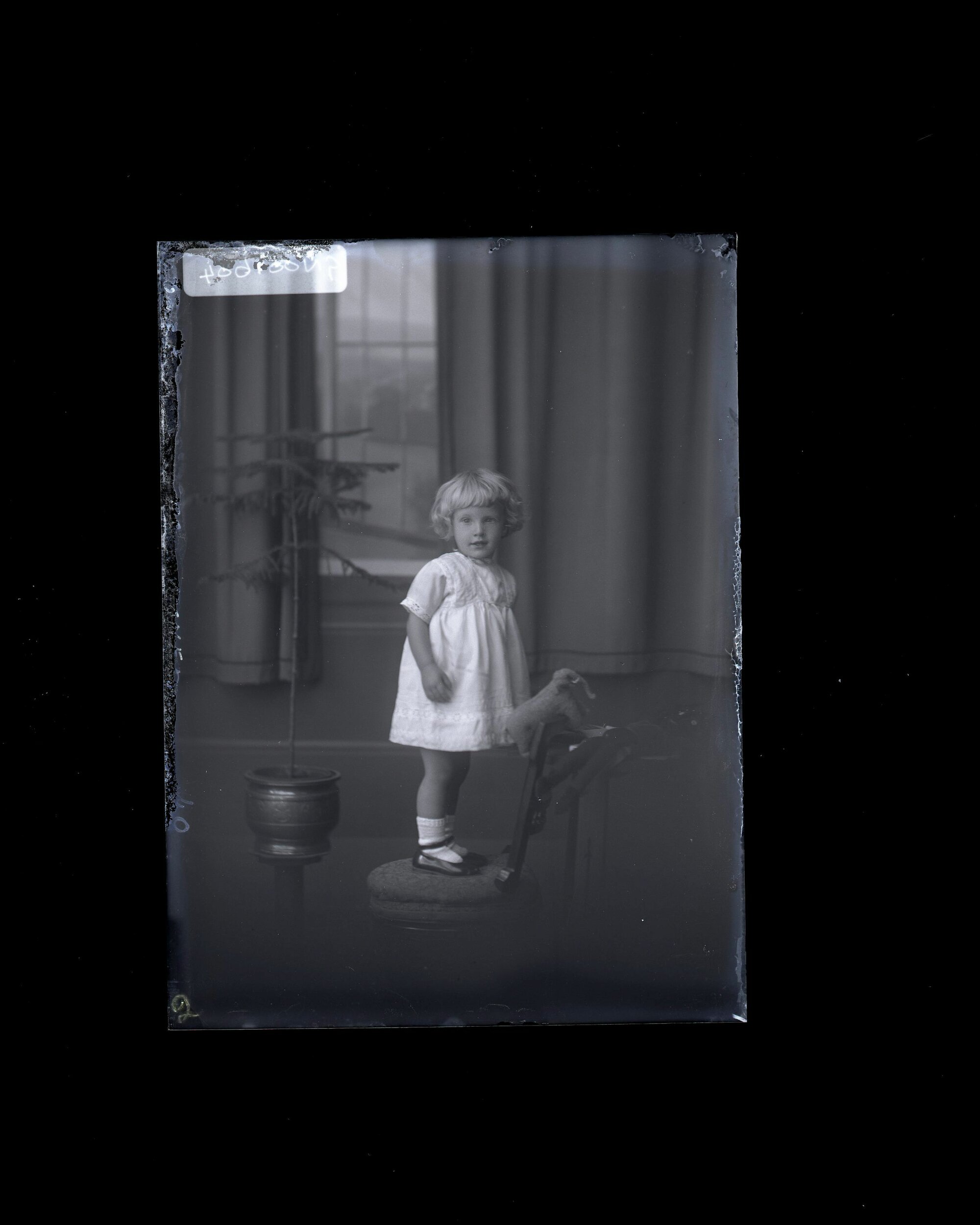 Girl - Moore