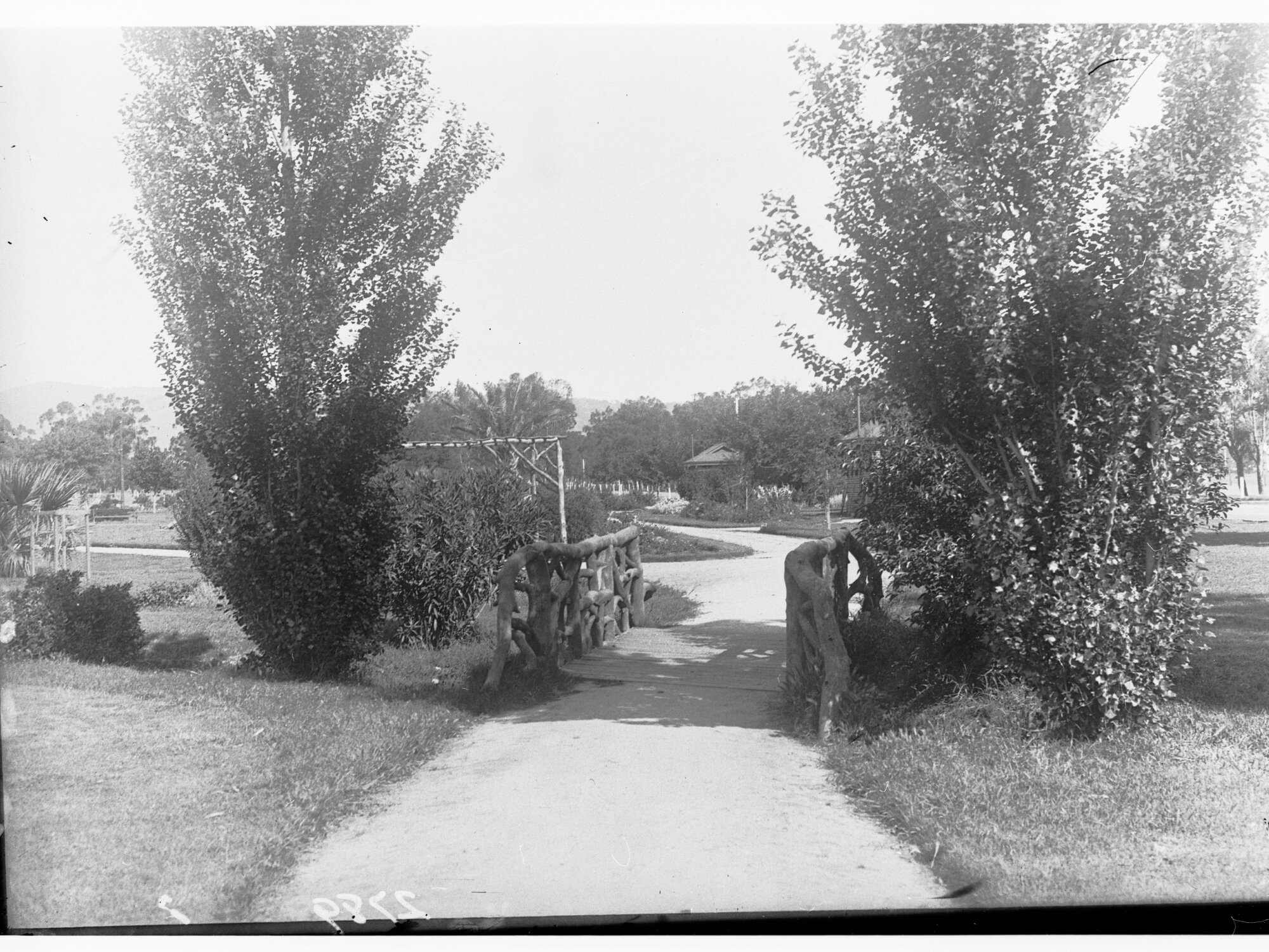 Osmond Park - shows bridge