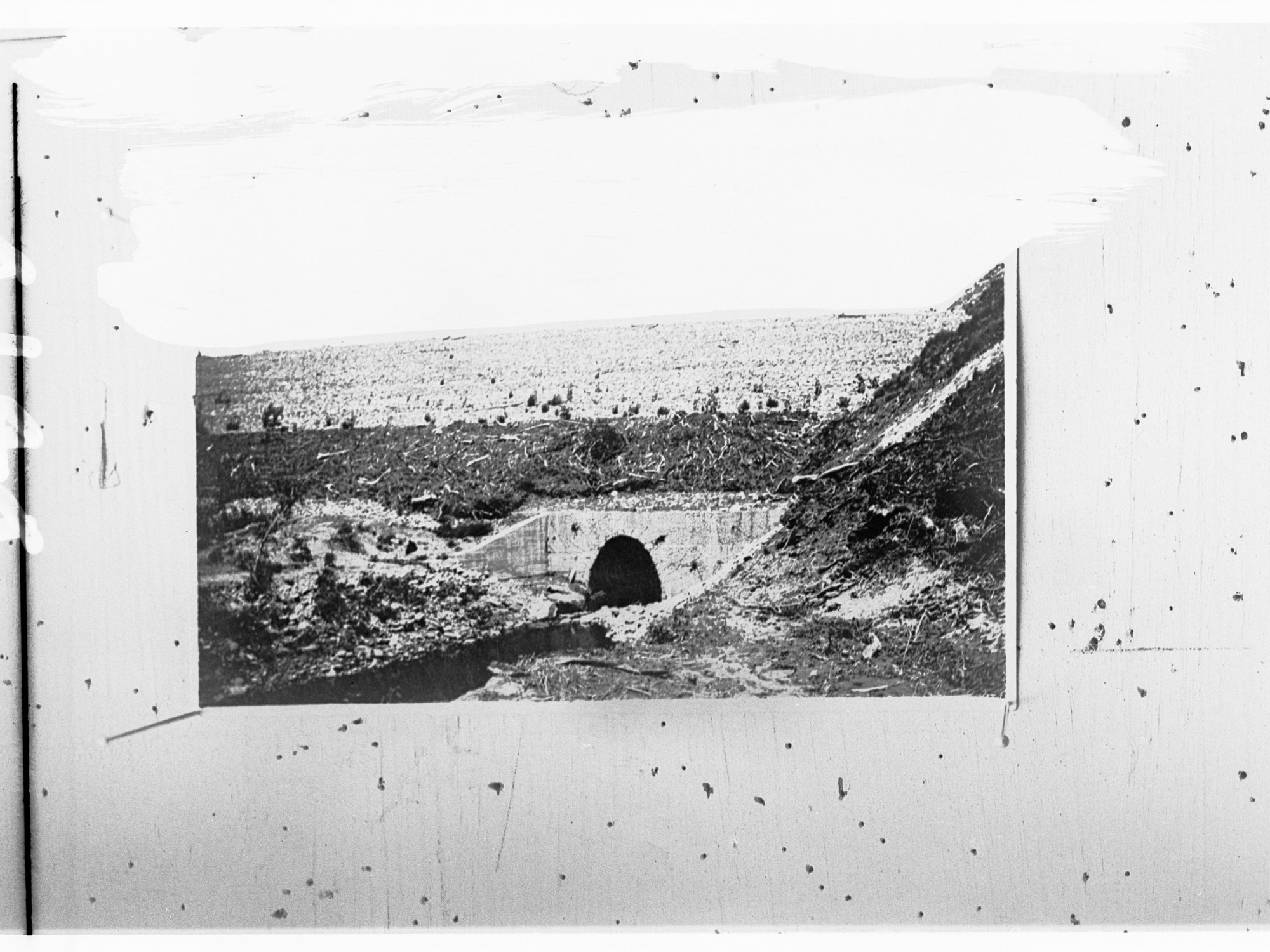 Baroota Creek Reservoir - shows dam wall