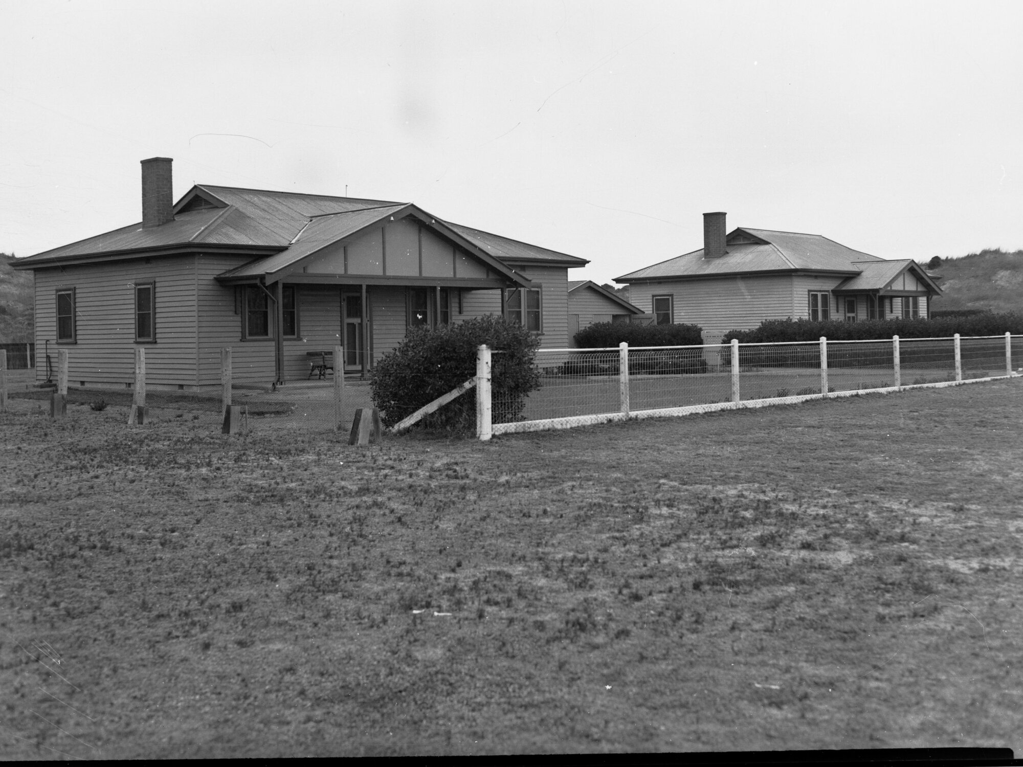 Goolwa Barrage showing residences
