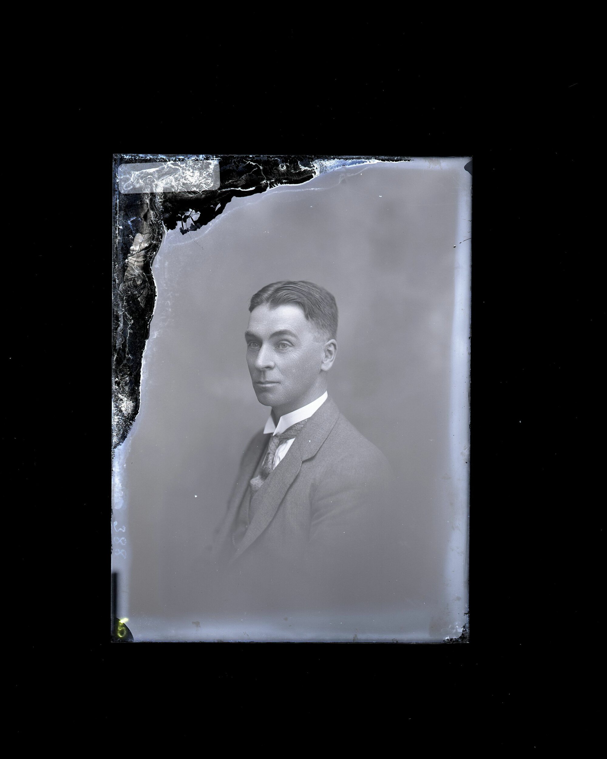 Male - Russell