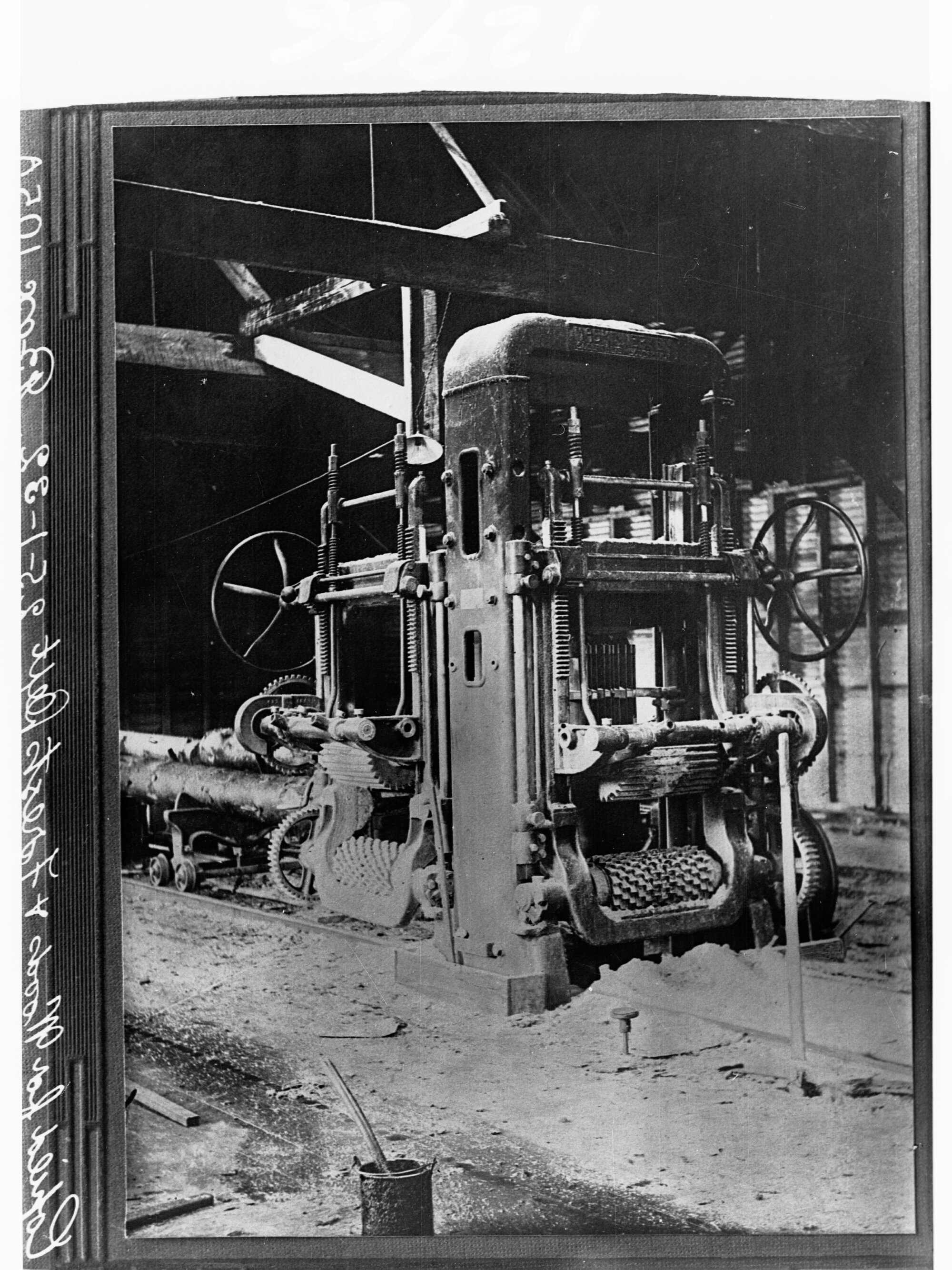 Bark Stripping Machine