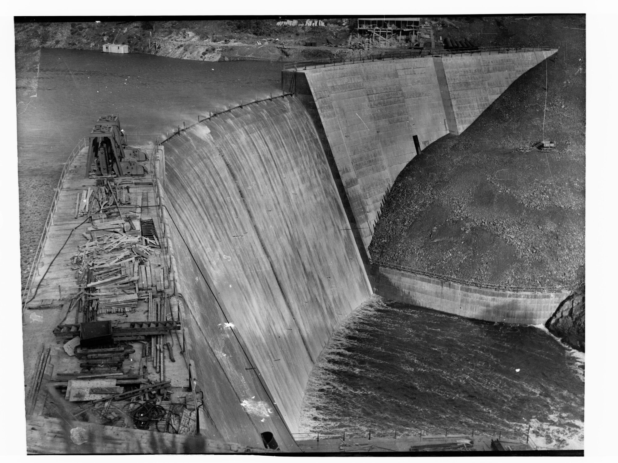 Mount Bold Dam